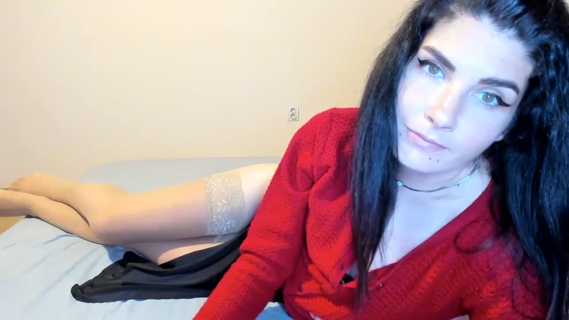Gallery image thumbnail from SiouxPrincess's myfreecams stream on, 09/07/2023, 01:06 image 10 of 20