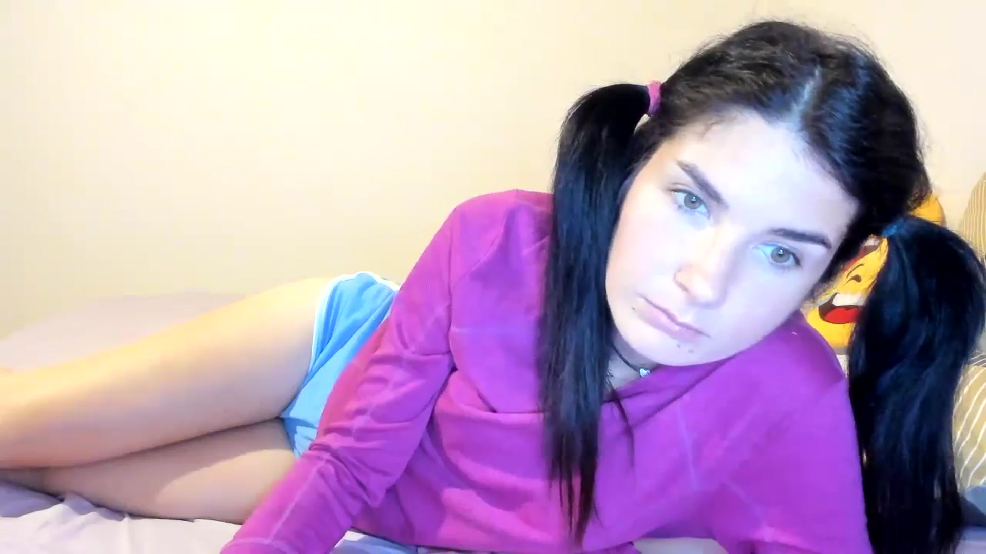 Gallery image thumbnail from SiouxPrincess's myfreecams stream on, 09/18/2023, 24:56 image 12 of 20