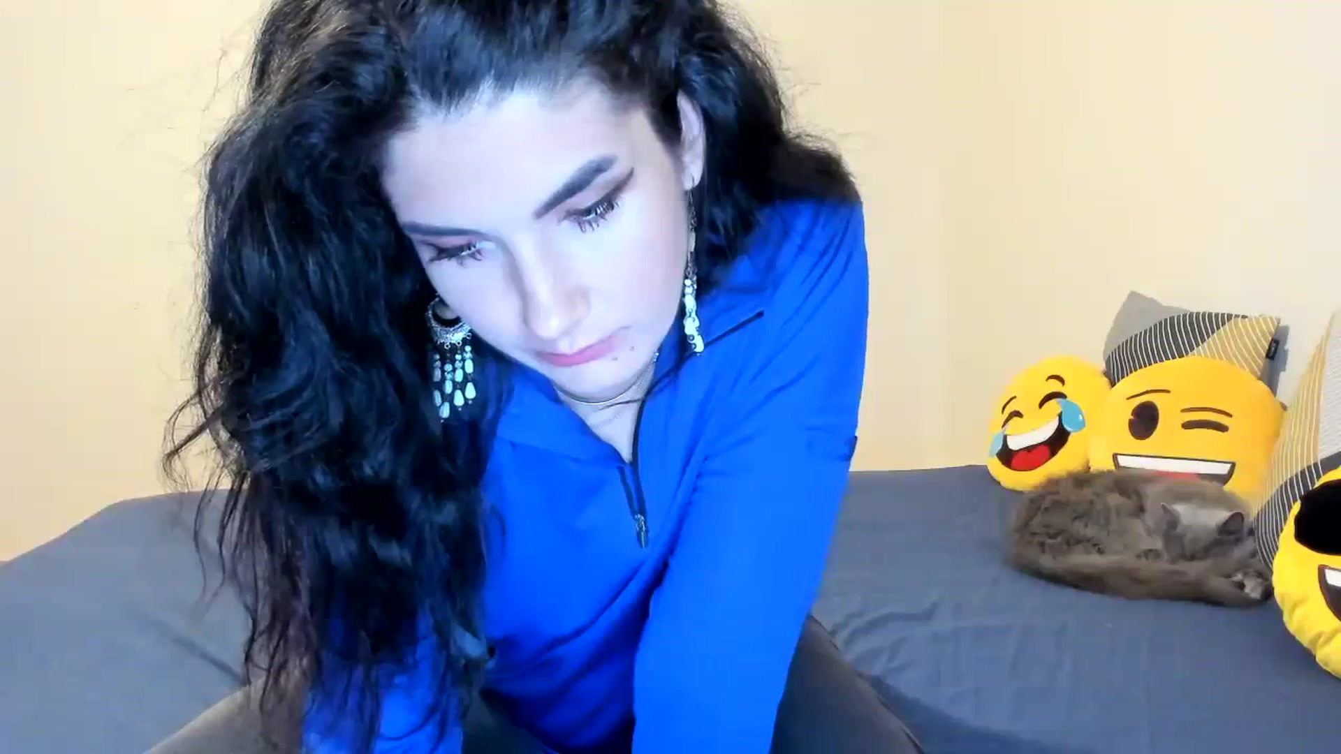 Gallery image thumbnail from SiouxPrincess's myfreecams stream on, 09/22/2023, 23:49 image 12 of 20