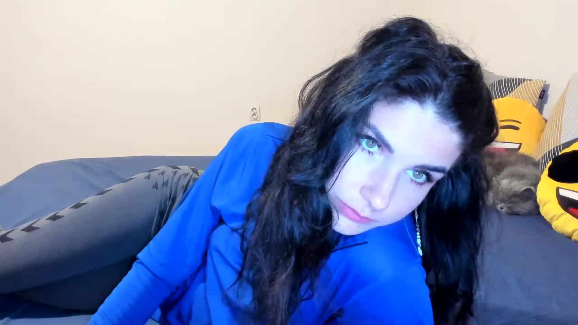 Gallery image thumbnail from SiouxPrincess's myfreecams stream on, 09/23/2023, 24:01 image 11 of 20