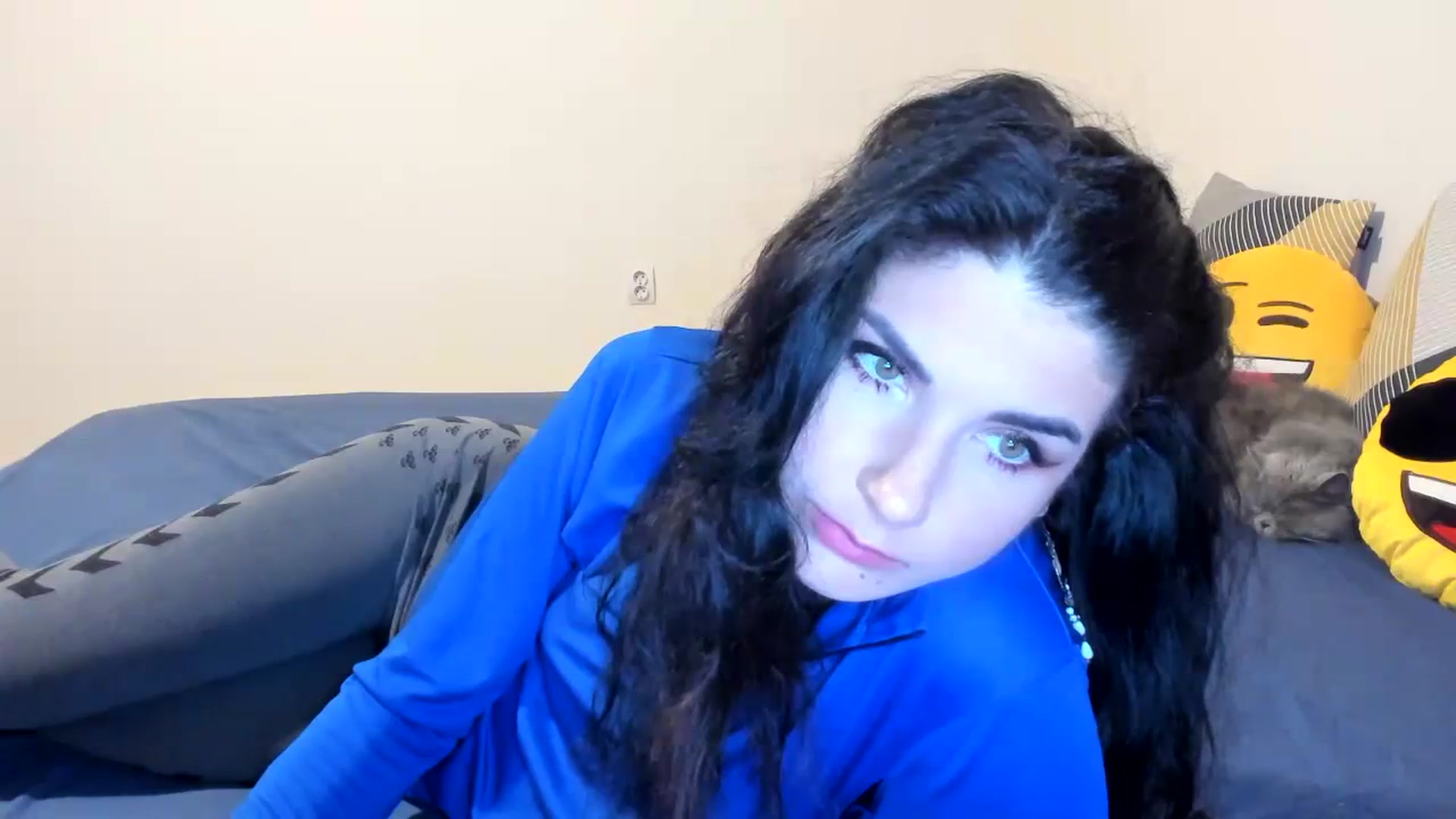 Gallery image thumbnail from SiouxPrincess's myfreecams stream on, 09/23/2023, 24:01 image 18 of 20
