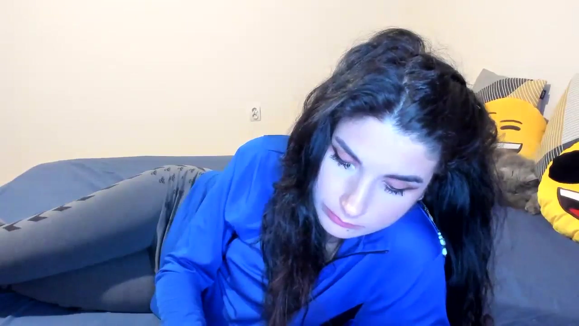Gallery image thumbnail from SiouxPrincess's myfreecams stream on, 09/23/2023, 24:01 image 8 of 20
