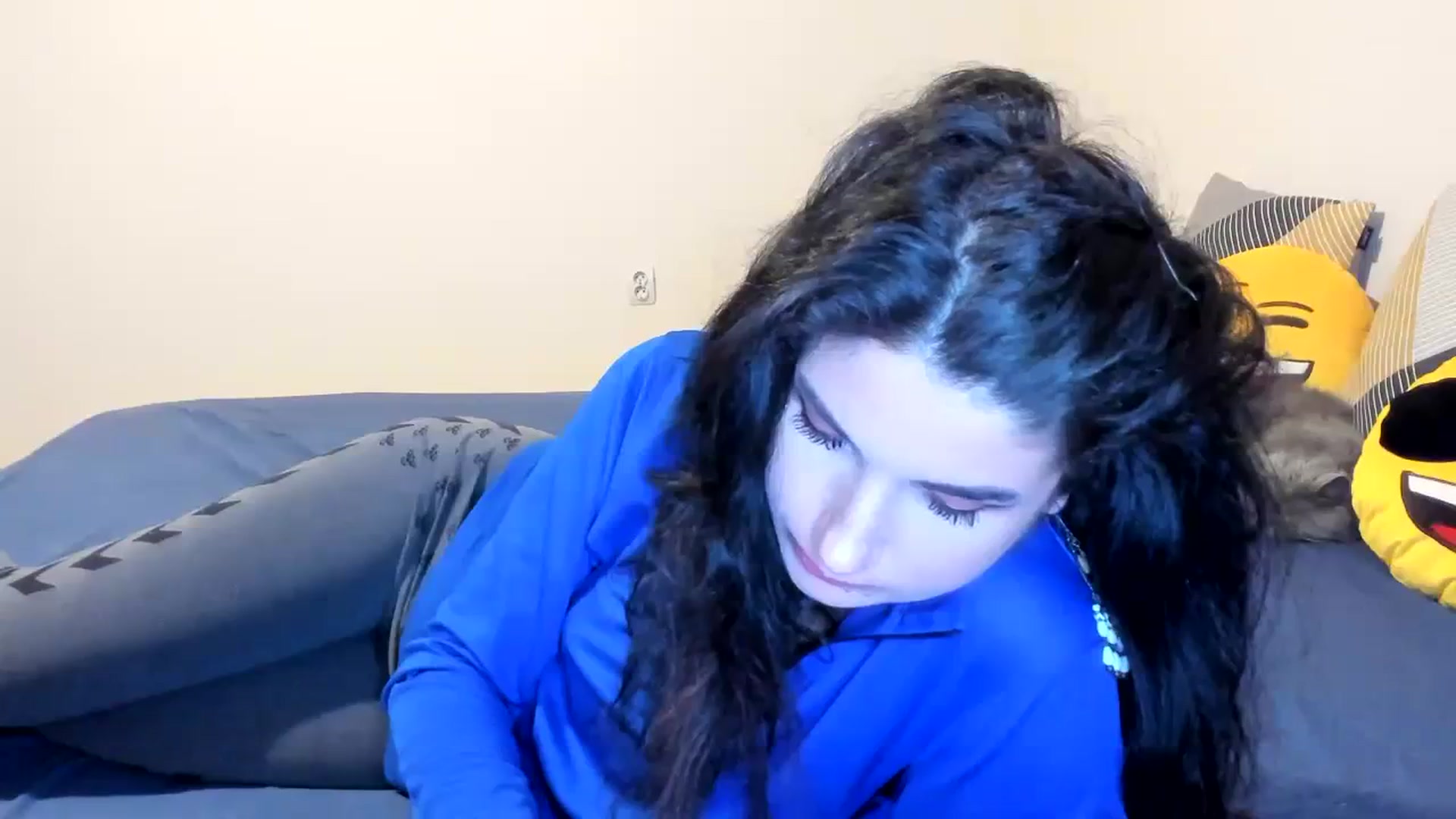 Gallery image thumbnail from SiouxPrincess's myfreecams stream on, 09/23/2023, 24:01 image 17 of 20