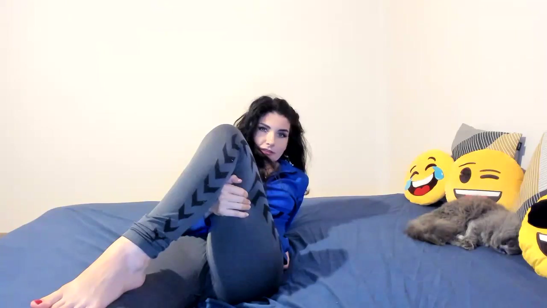 Gallery image thumbnail from SiouxPrincess's myfreecams stream on, 09/23/2023, 01:08 image 8 of 20