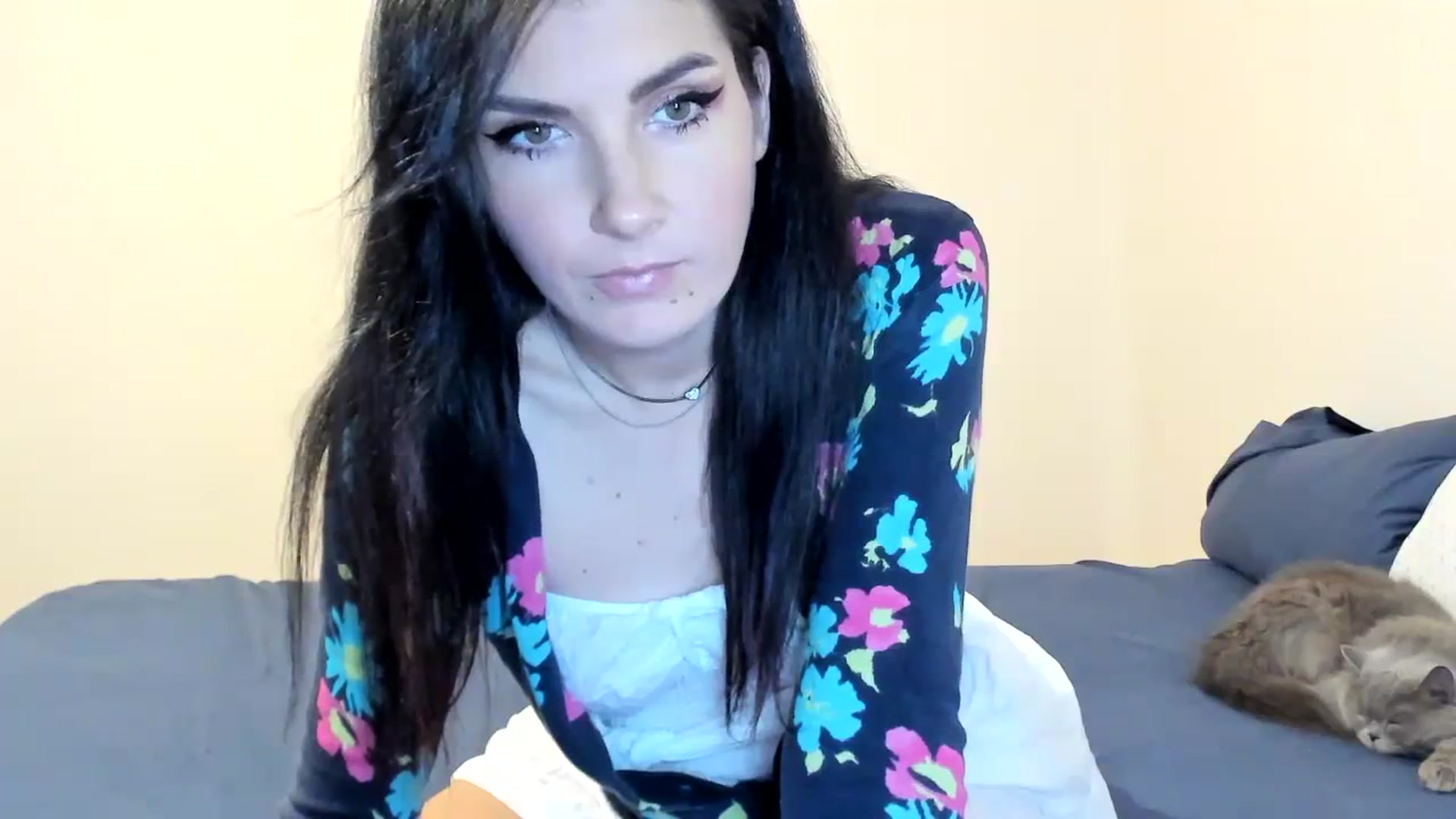 Gallery image thumbnail from SiouxPrincess's myfreecams stream on, 09/24/2023, 21:16 image 2 of 20