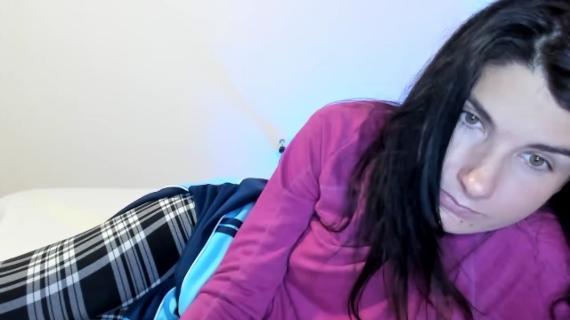 Gallery image thumbnail from SiouxPrincess's myfreecams stream on, 10/05/2023, 21:21 image 8 of 20