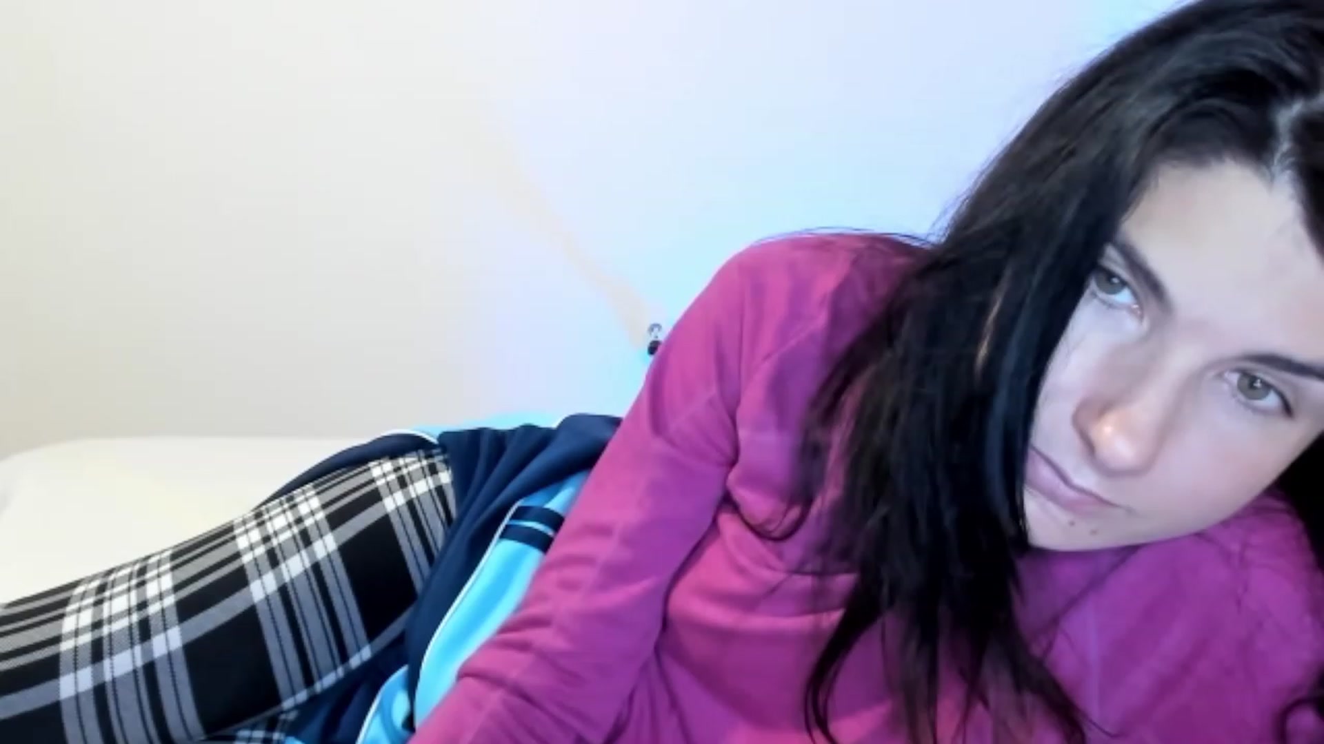 Gallery image thumbnail from SiouxPrincess's myfreecams stream on, 10/05/2023, 21:21 image 7 of 20