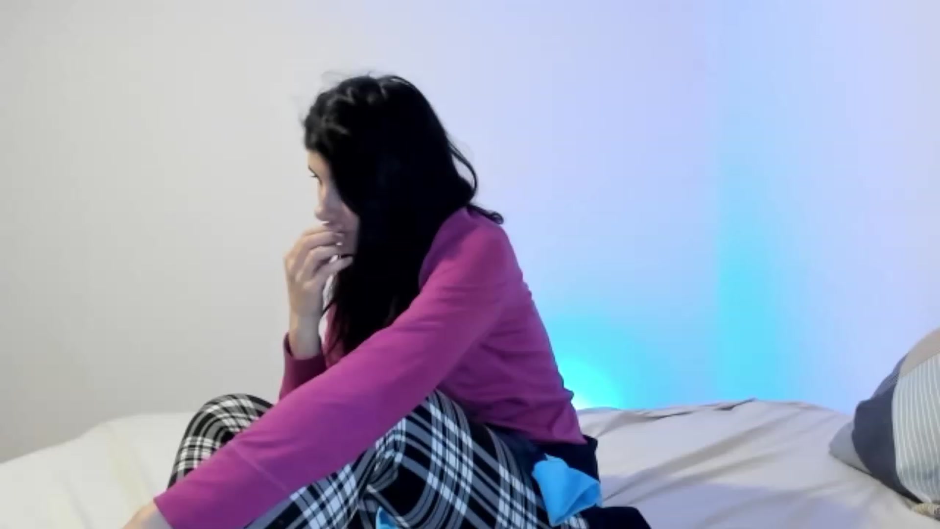 Gallery image thumbnail from SiouxPrincess's myfreecams stream on, 10/05/2023, 22:19 image 5 of 20
