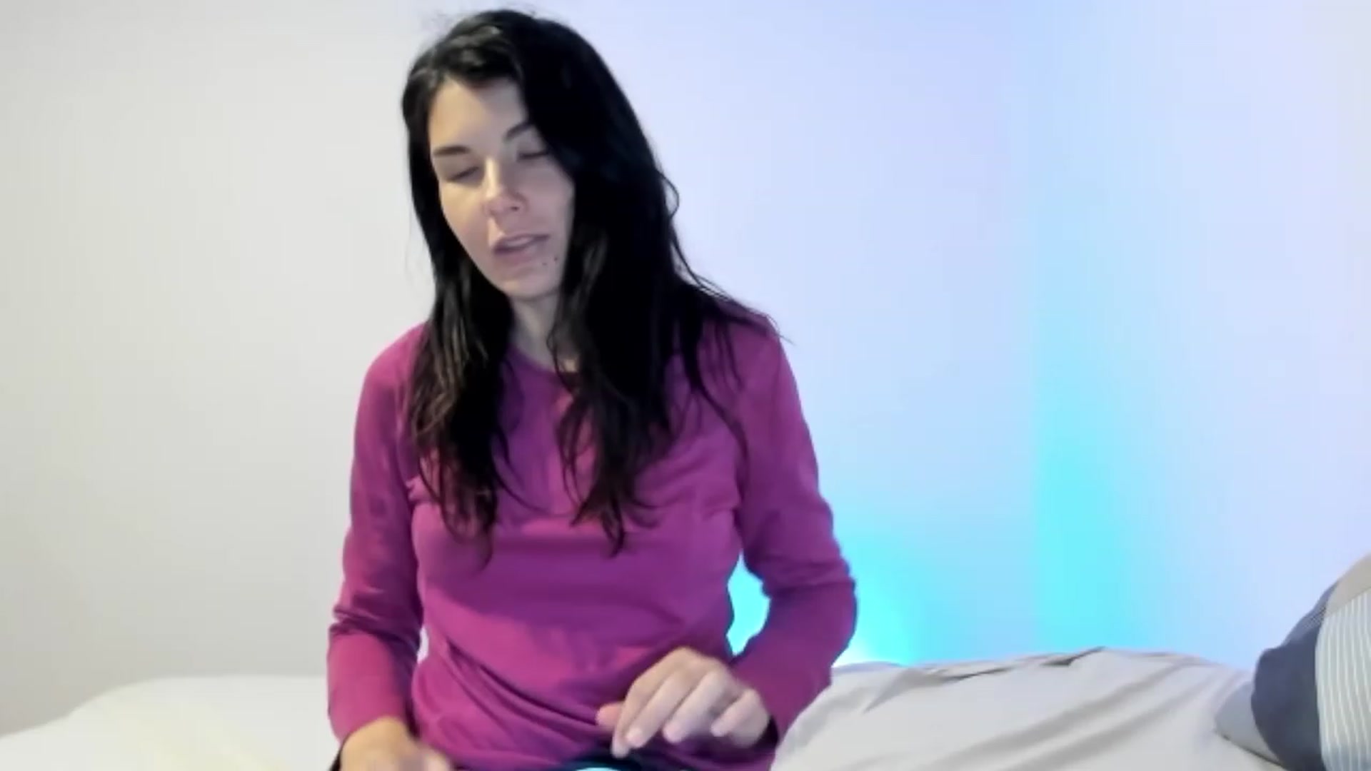 Gallery image thumbnail from SiouxPrincess's myfreecams stream on, 10/05/2023, 22:19 image 17 of 20