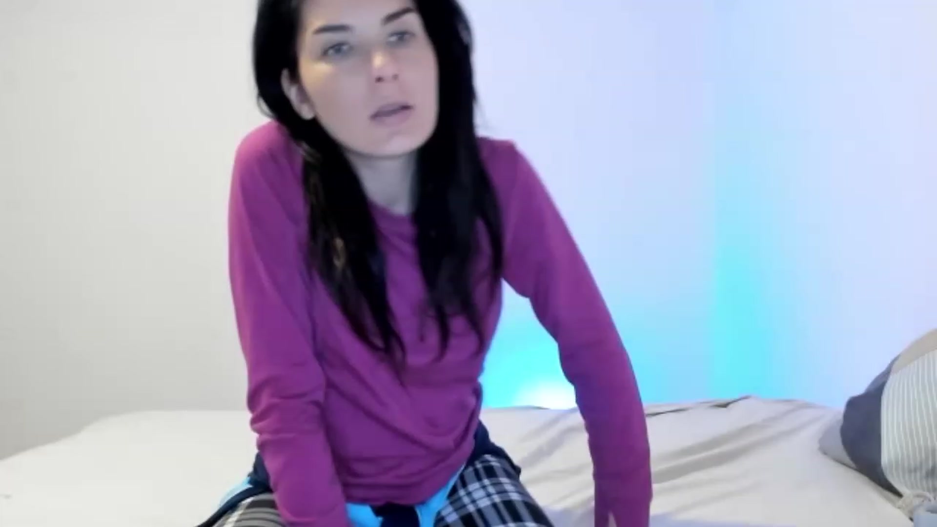 Gallery image thumbnail from SiouxPrincess's myfreecams stream on, 10/05/2023, 22:19 image 8 of 20