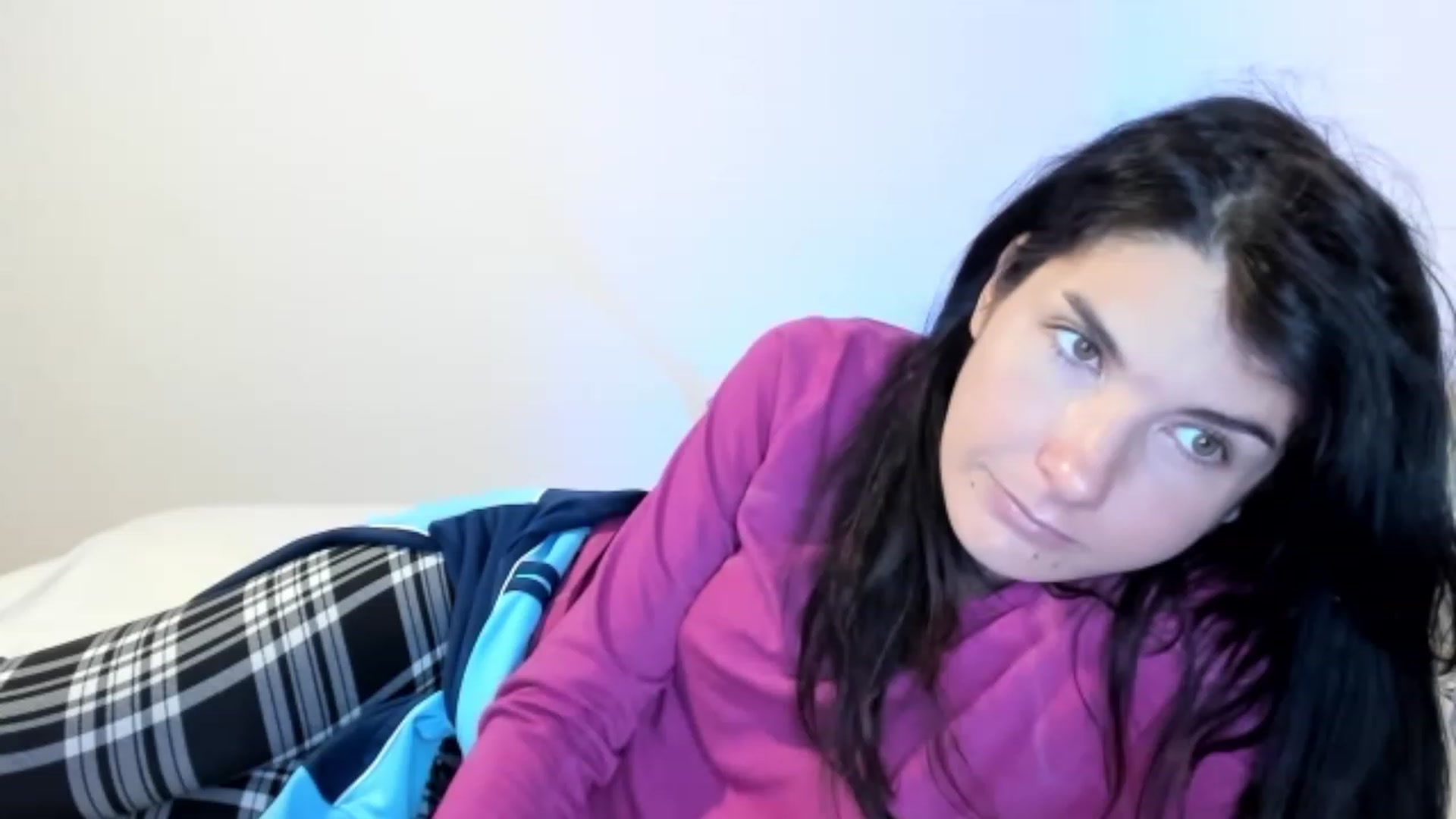 Gallery image thumbnail from SiouxPrincess's myfreecams stream on, 10/05/2023, 22:39 image 5 of 20