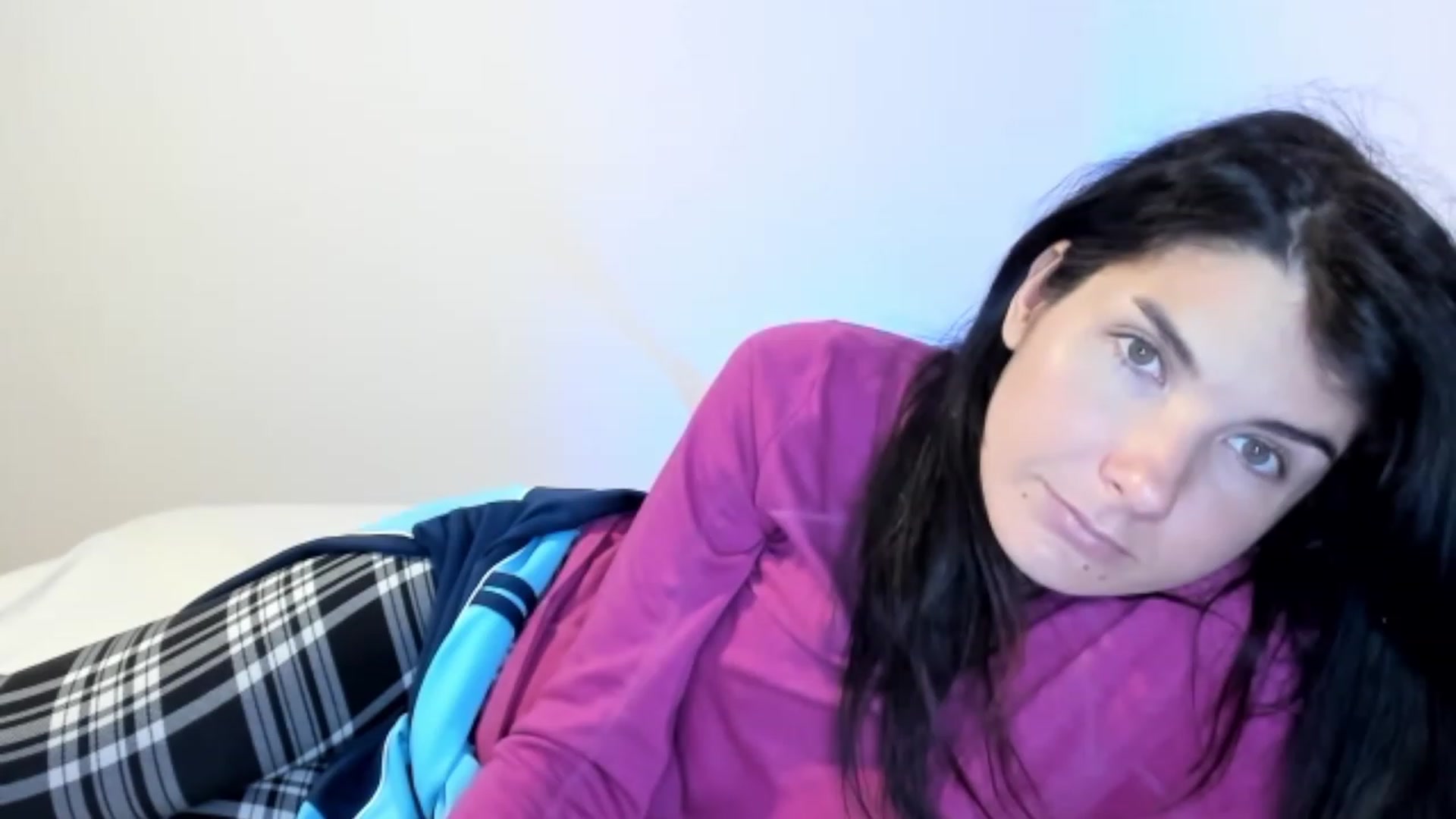 Gallery image thumbnail from SiouxPrincess's myfreecams stream on, 10/05/2023, 22:39 image 16 of 20