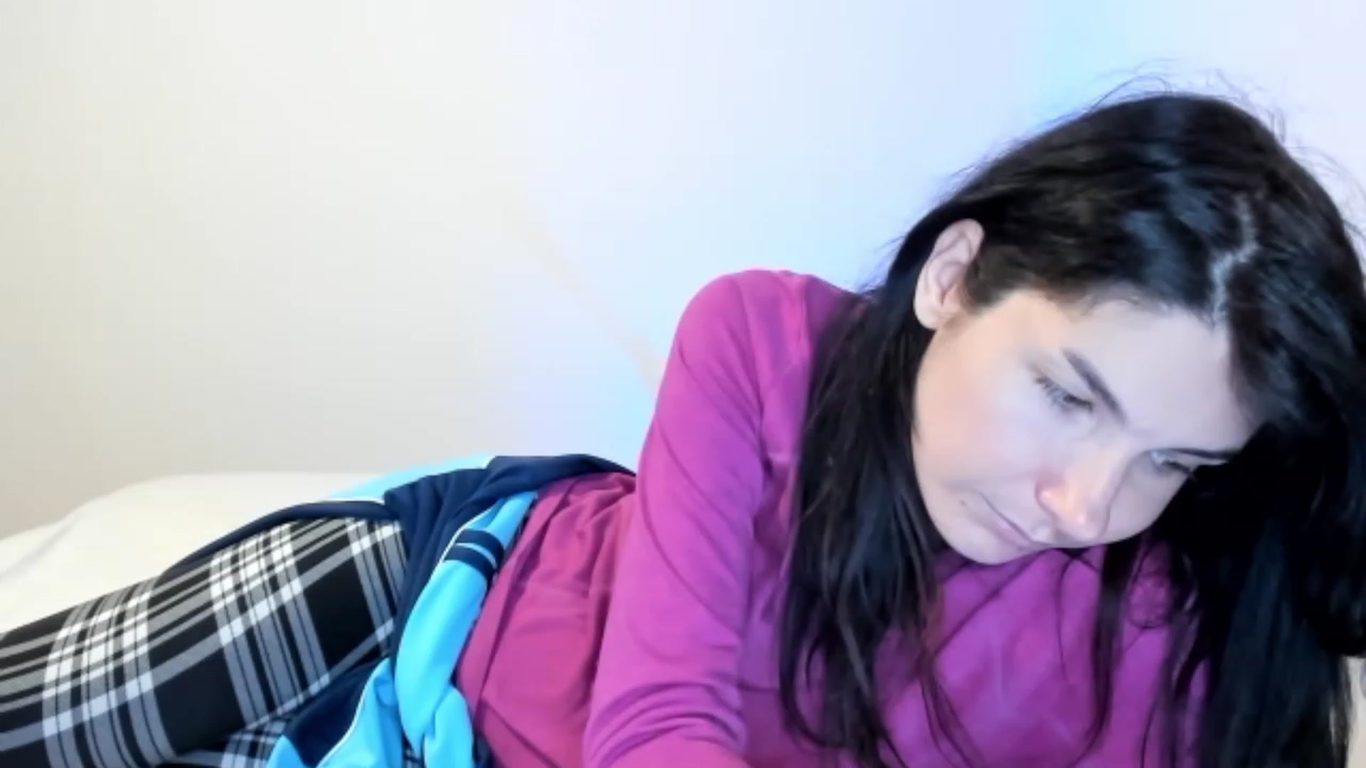 Gallery image thumbnail from SiouxPrincess's myfreecams stream on, 10/05/2023, 22:39 image 7 of 20