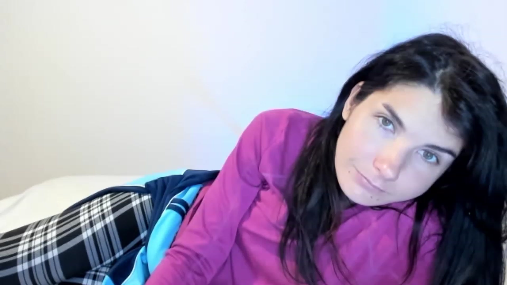 Gallery image thumbnail from SiouxPrincess's myfreecams stream on, 10/05/2023, 22:39 image 12 of 20