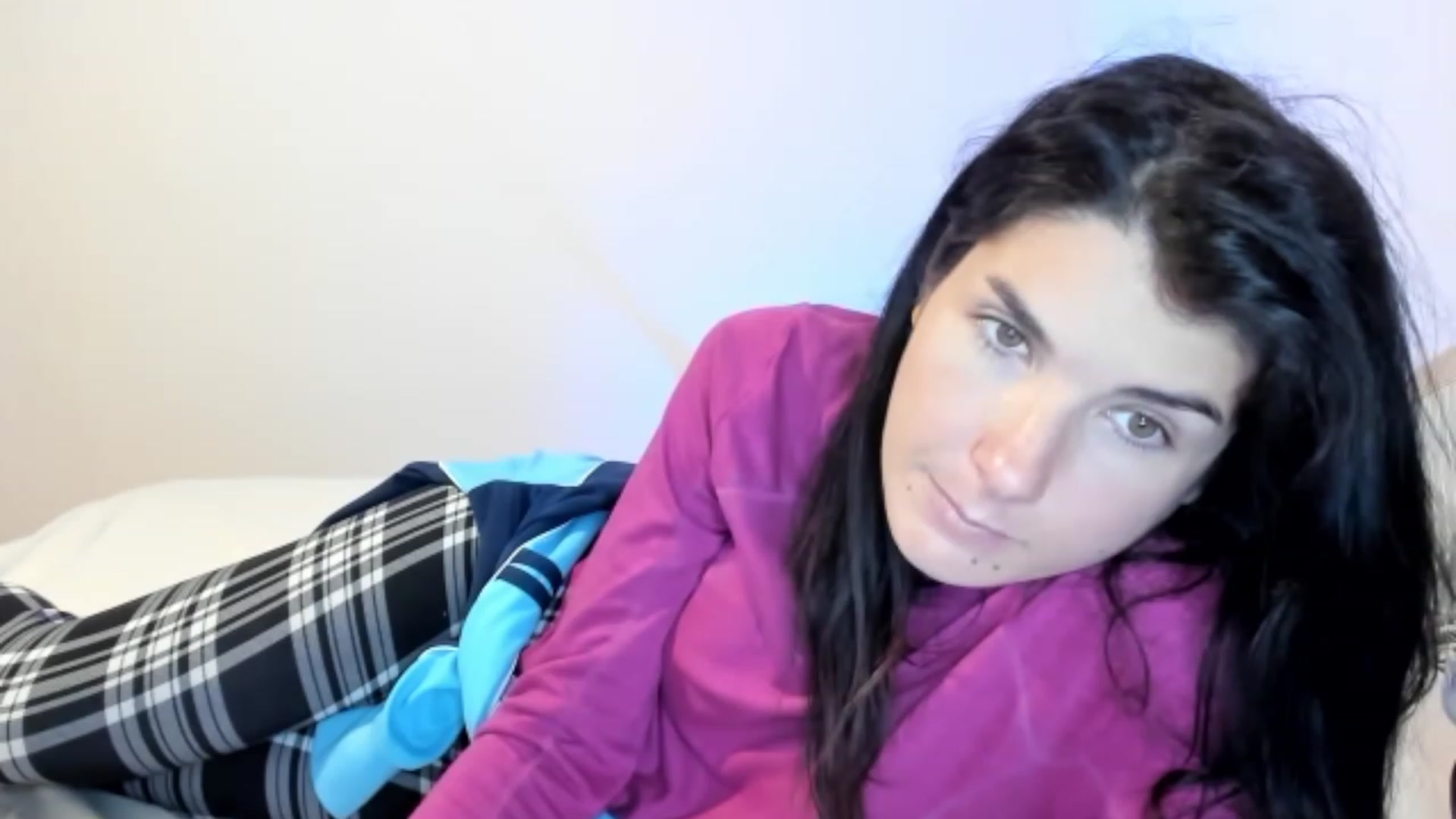 Gallery image thumbnail from SiouxPrincess's myfreecams stream on, 10/05/2023, 23:03 image 20 of 20