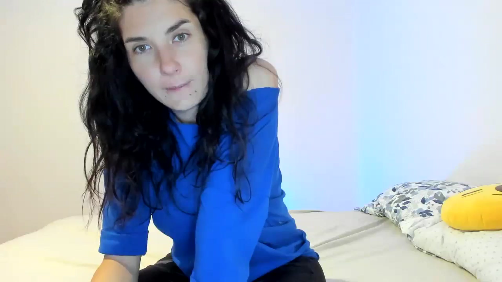 Gallery image thumbnail from SiouxPrincess's myfreecams stream on, 10/06/2023, 21:15 image 12 of 20