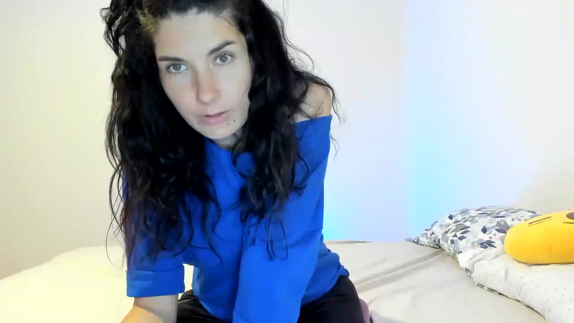 Gallery image thumbnail from SiouxPrincess's myfreecams stream on, 10/06/2023, 21:42 image 6 of 20