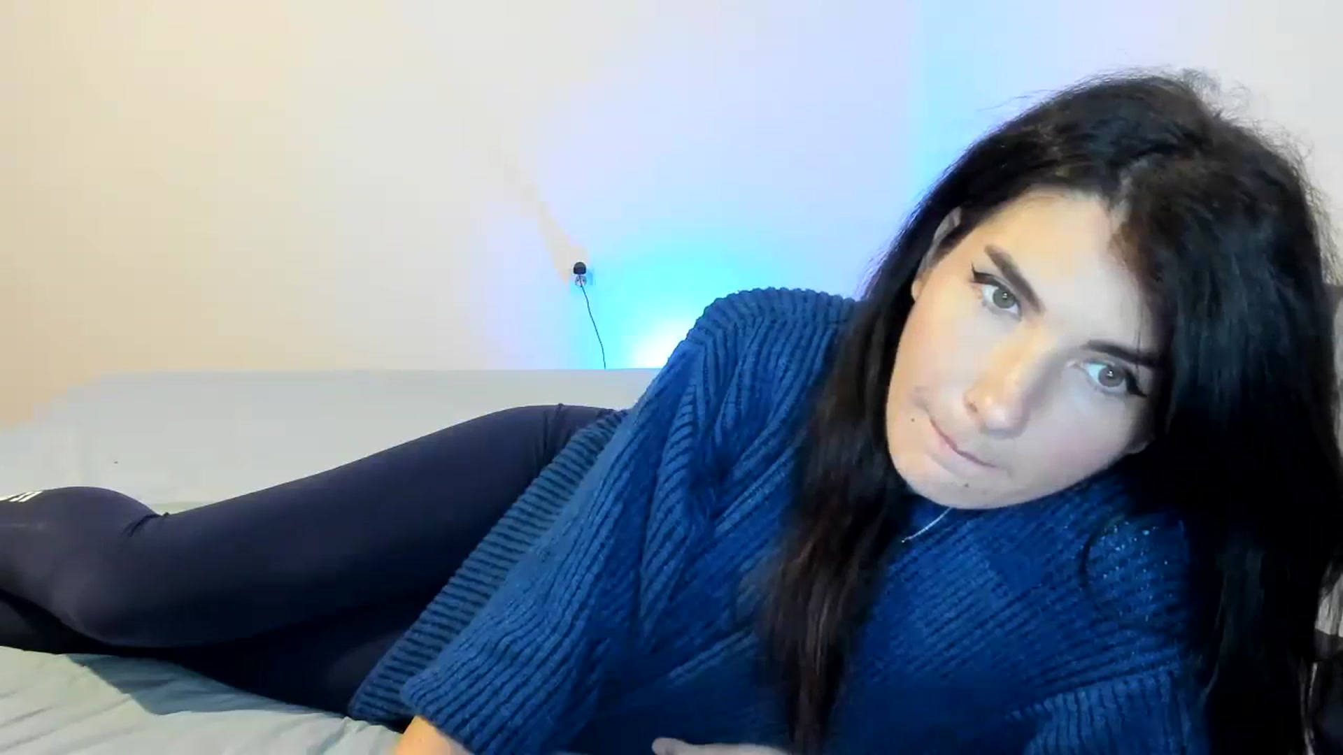 Gallery image thumbnail from SiouxPrincess's myfreecams stream on, 10/09/2023, 21:42 image 14 of 20