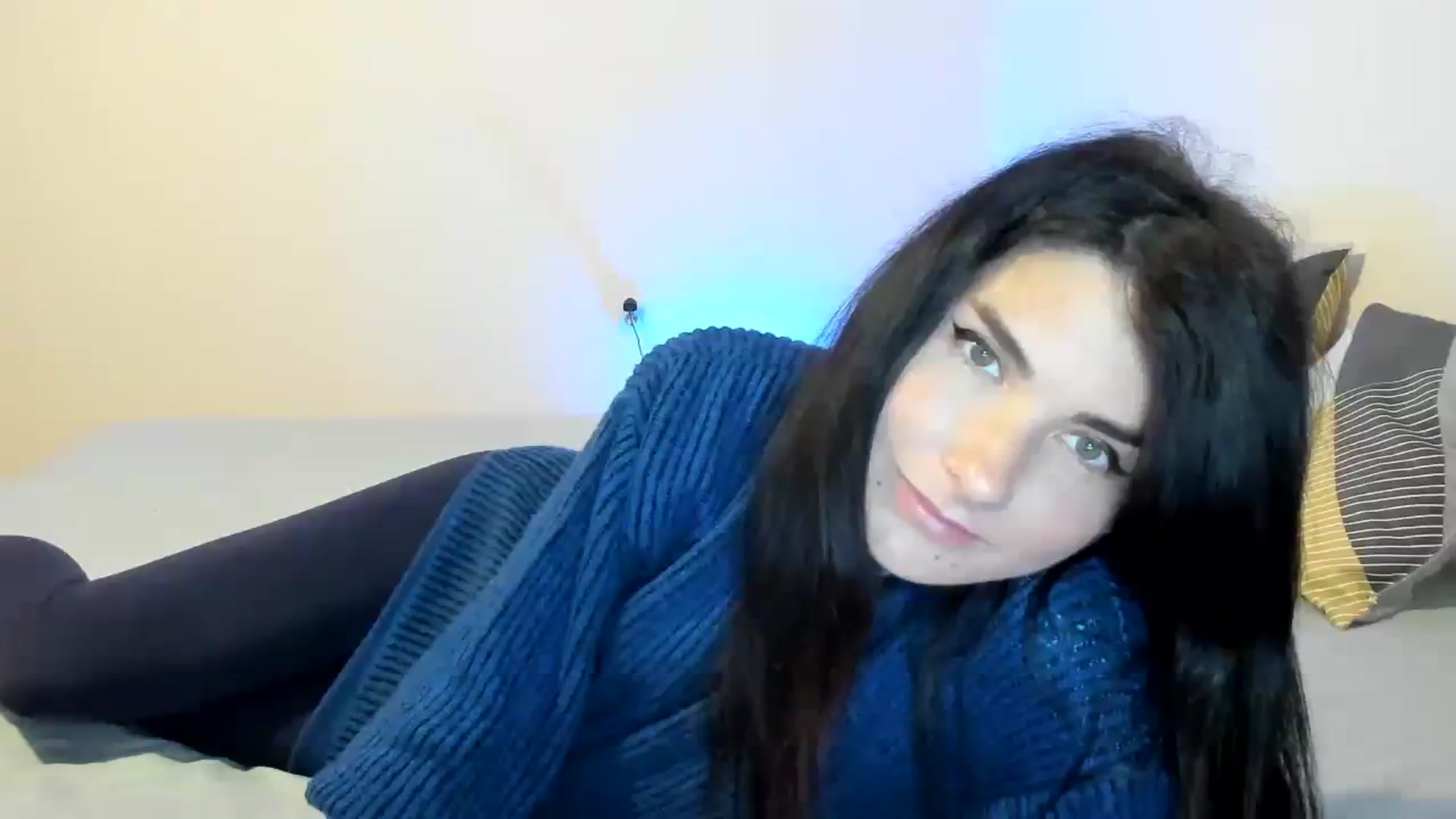 Gallery image thumbnail from SiouxPrincess's myfreecams stream on, 10/09/2023, 22:13 image 1 of 20