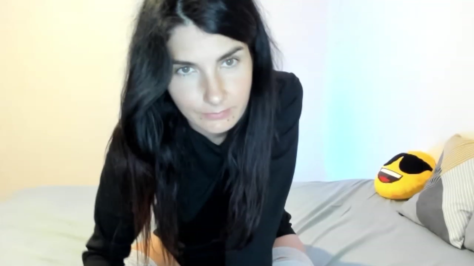 Gallery image thumbnail from SiouxPrincess's myfreecams stream on, 10/10/2023, 22:21 image 17 of 20