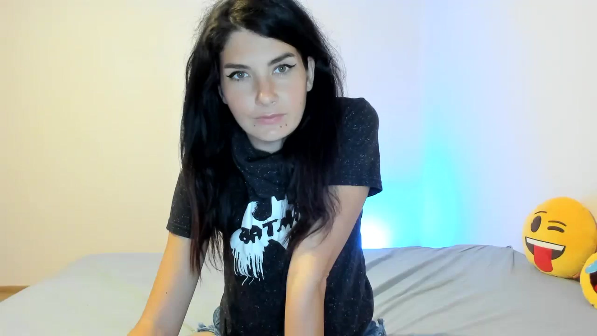 Gallery image thumbnail from SiouxPrincess's myfreecams stream on, 10/11/2023, 22:37 image 20 of 20