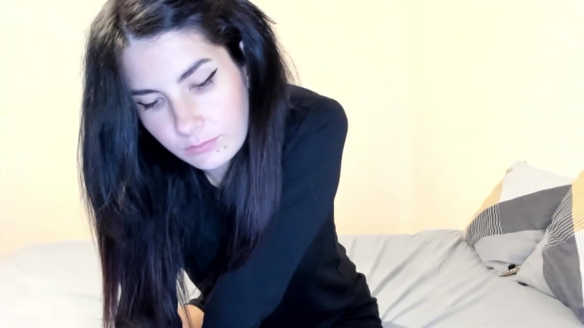Gallery image thumbnail from SiouxPrincess's myfreecams stream on, 10/15/2023, 20:59 image 3 of 20