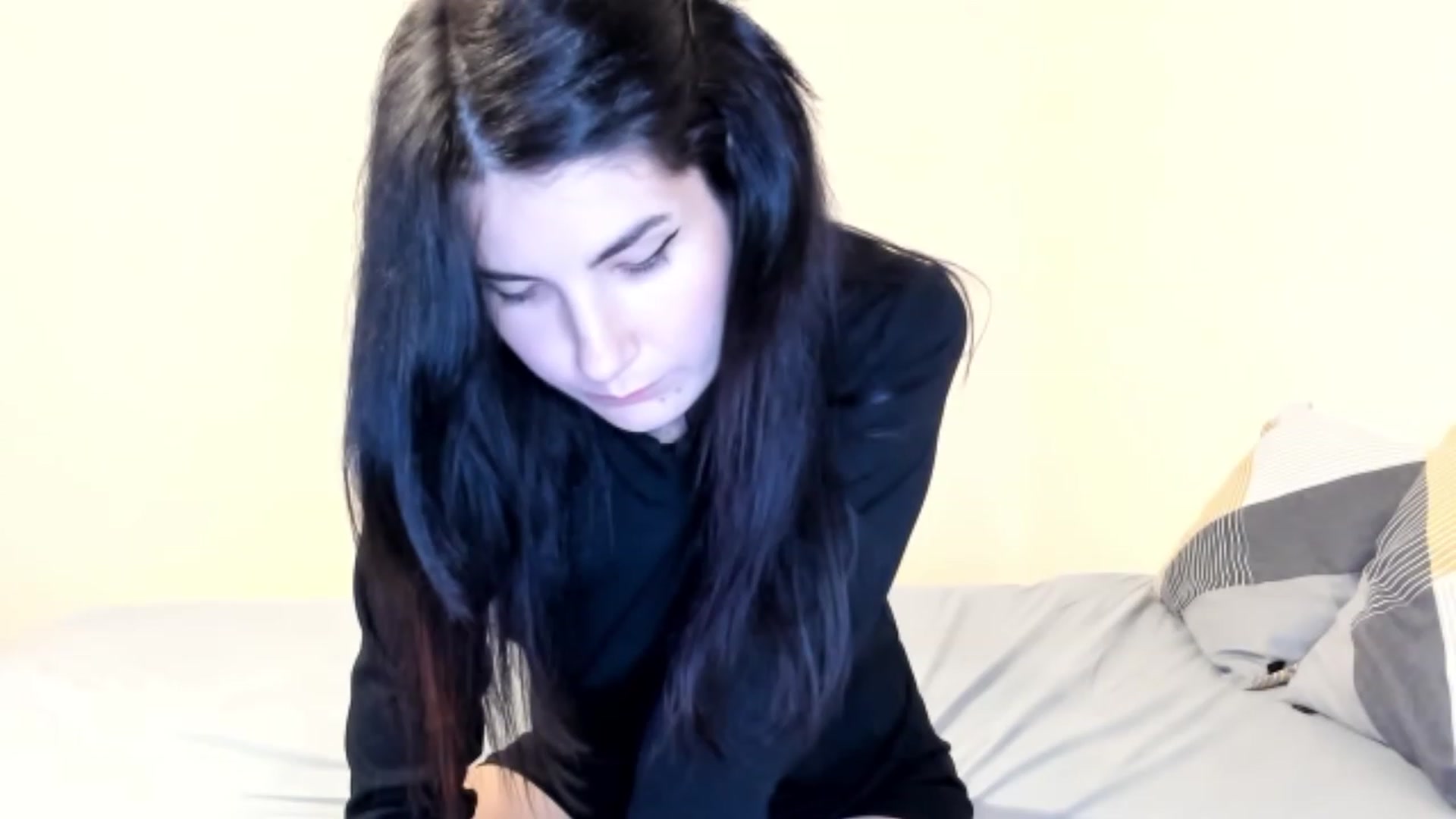Gallery image thumbnail from SiouxPrincess's myfreecams stream on, 10/15/2023, 20:59 image 18 of 20