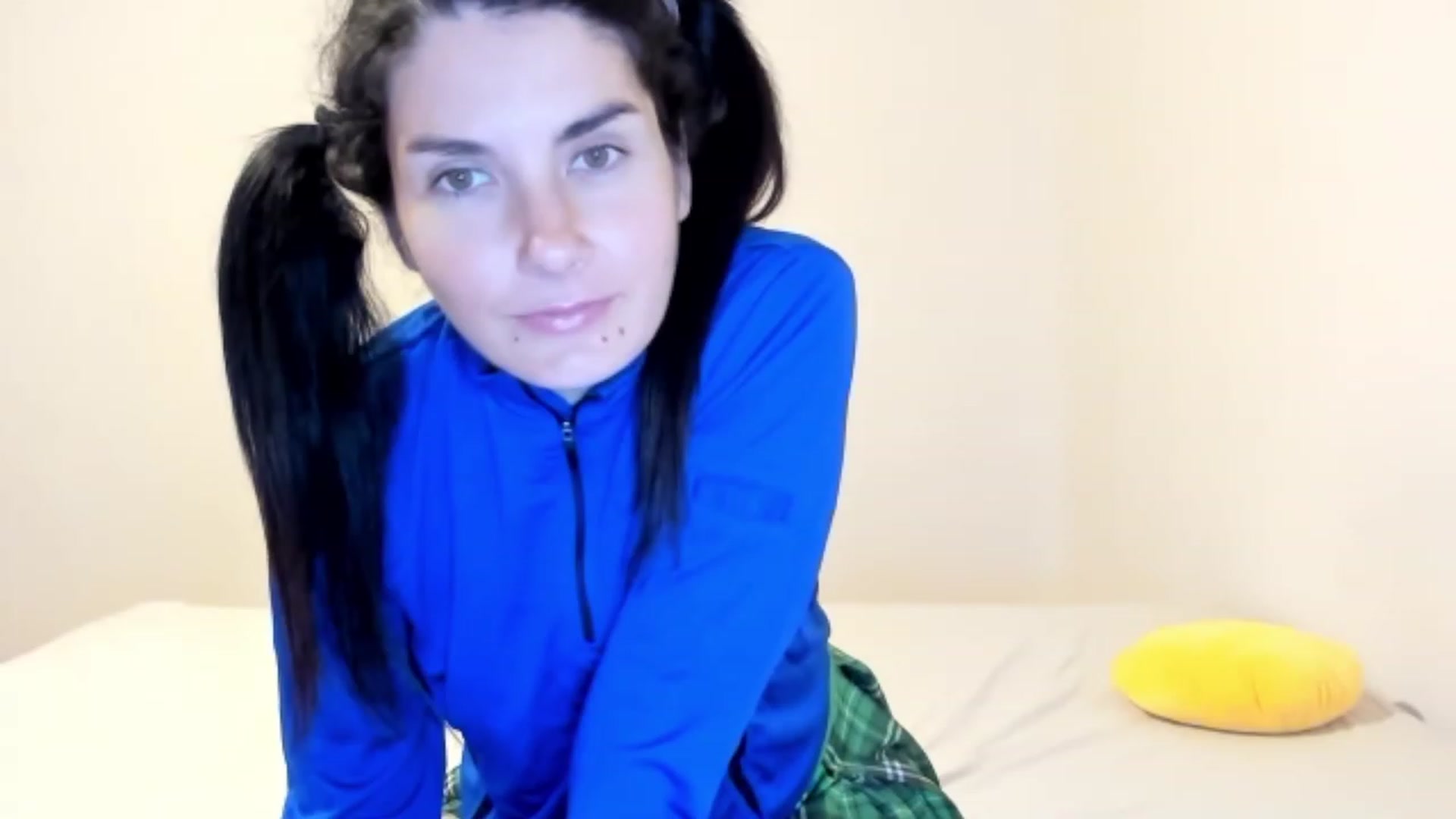 Gallery image thumbnail from SiouxPrincess's myfreecams stream on, 10/16/2023, 21:12 image 17 of 20