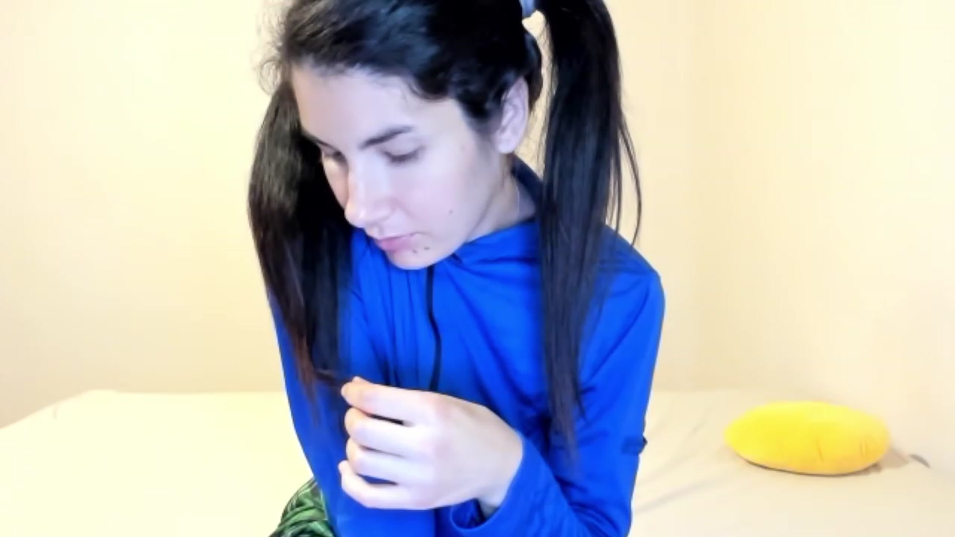 Gallery image thumbnail from SiouxPrincess's myfreecams stream on, 10/16/2023, 22:37 image 16 of 20