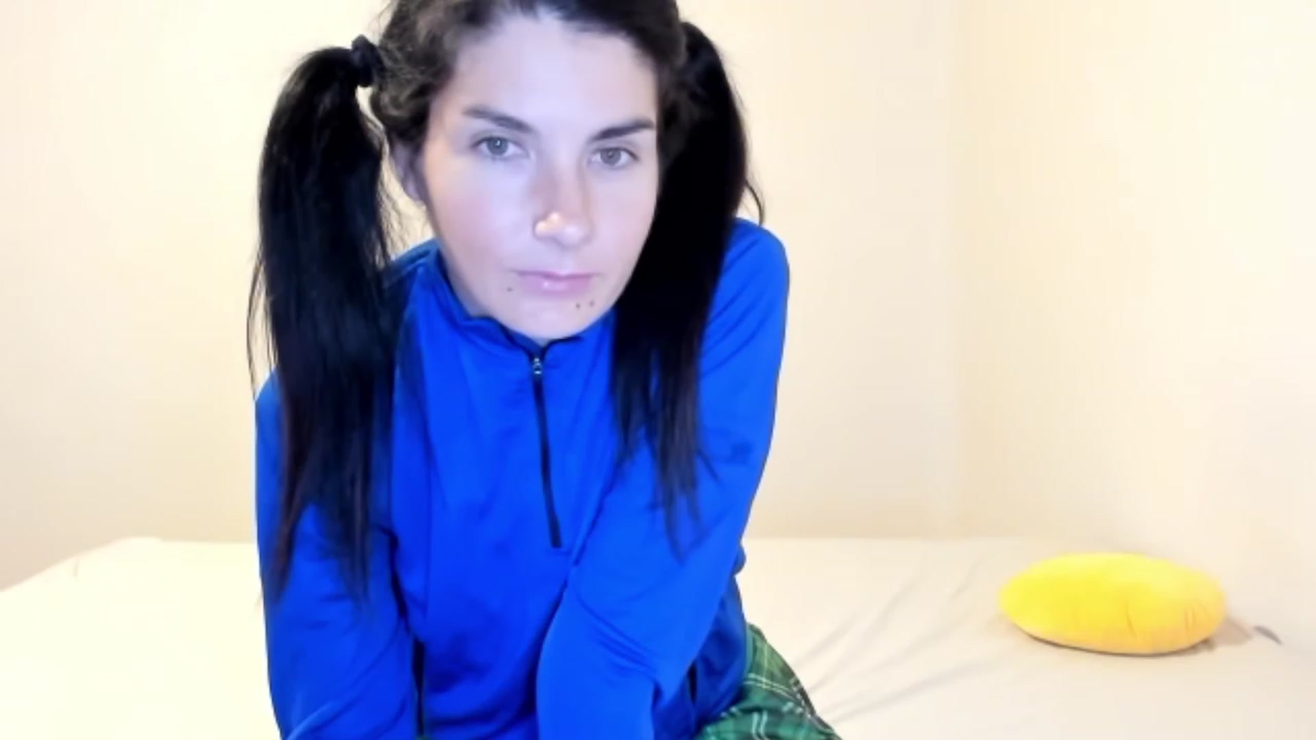 Gallery image thumbnail from SiouxPrincess's myfreecams stream on, 10/16/2023, 22:37 image 12 of 20