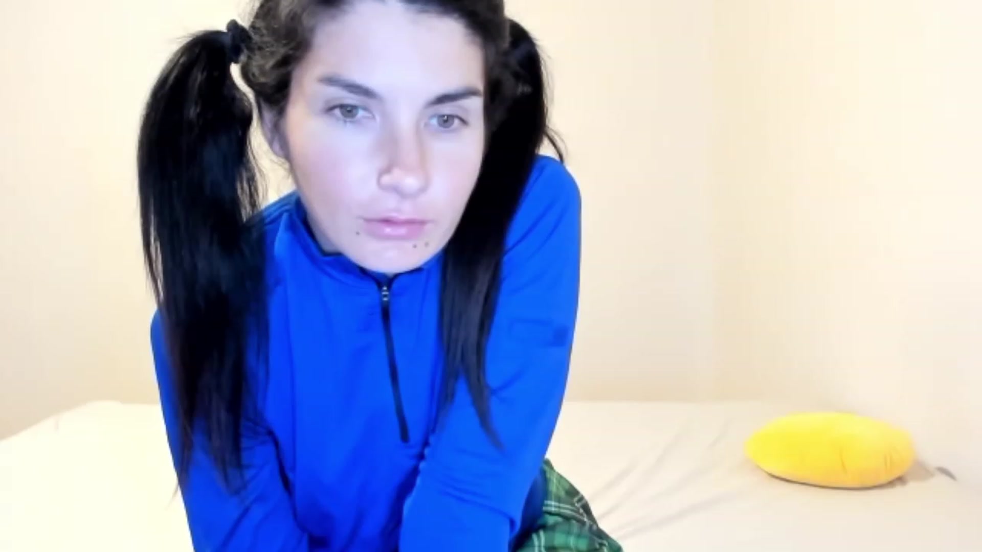 Gallery image thumbnail from SiouxPrincess's myfreecams stream on, 10/16/2023, 22:37 image 17 of 20