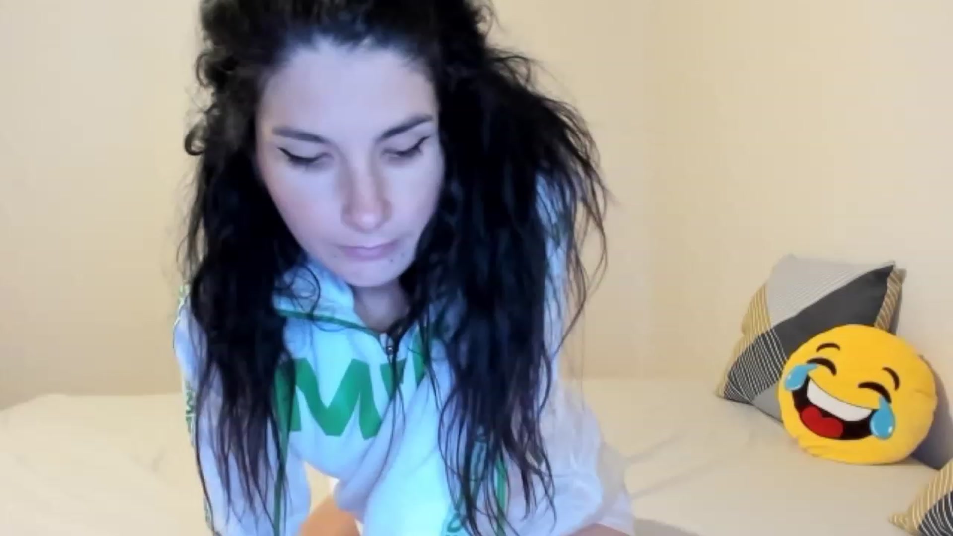 Gallery image thumbnail from SiouxPrincess's myfreecams stream on, 10/17/2023, 21:48 image 6 of 20