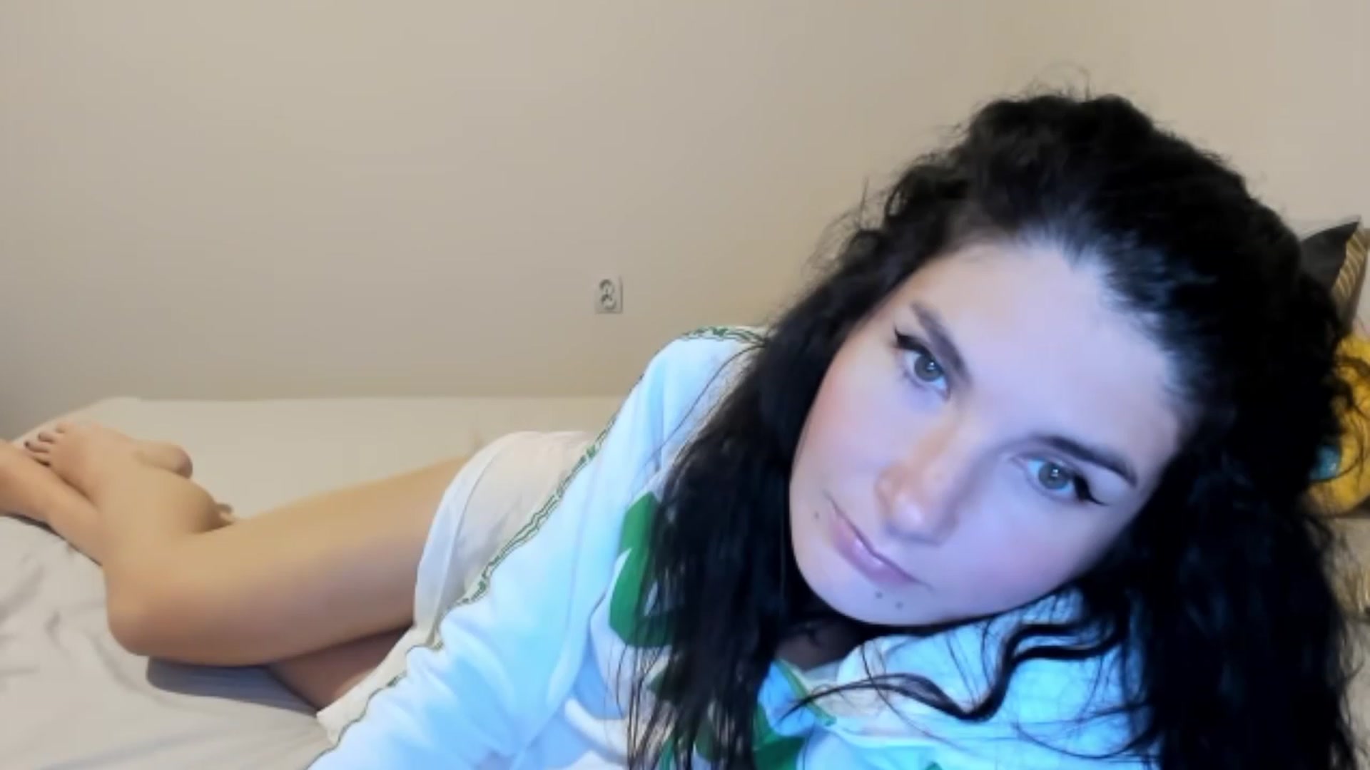 Gallery image thumbnail from SiouxPrincess's myfreecams stream on, 10/17/2023, 21:48 image 20 of 20
