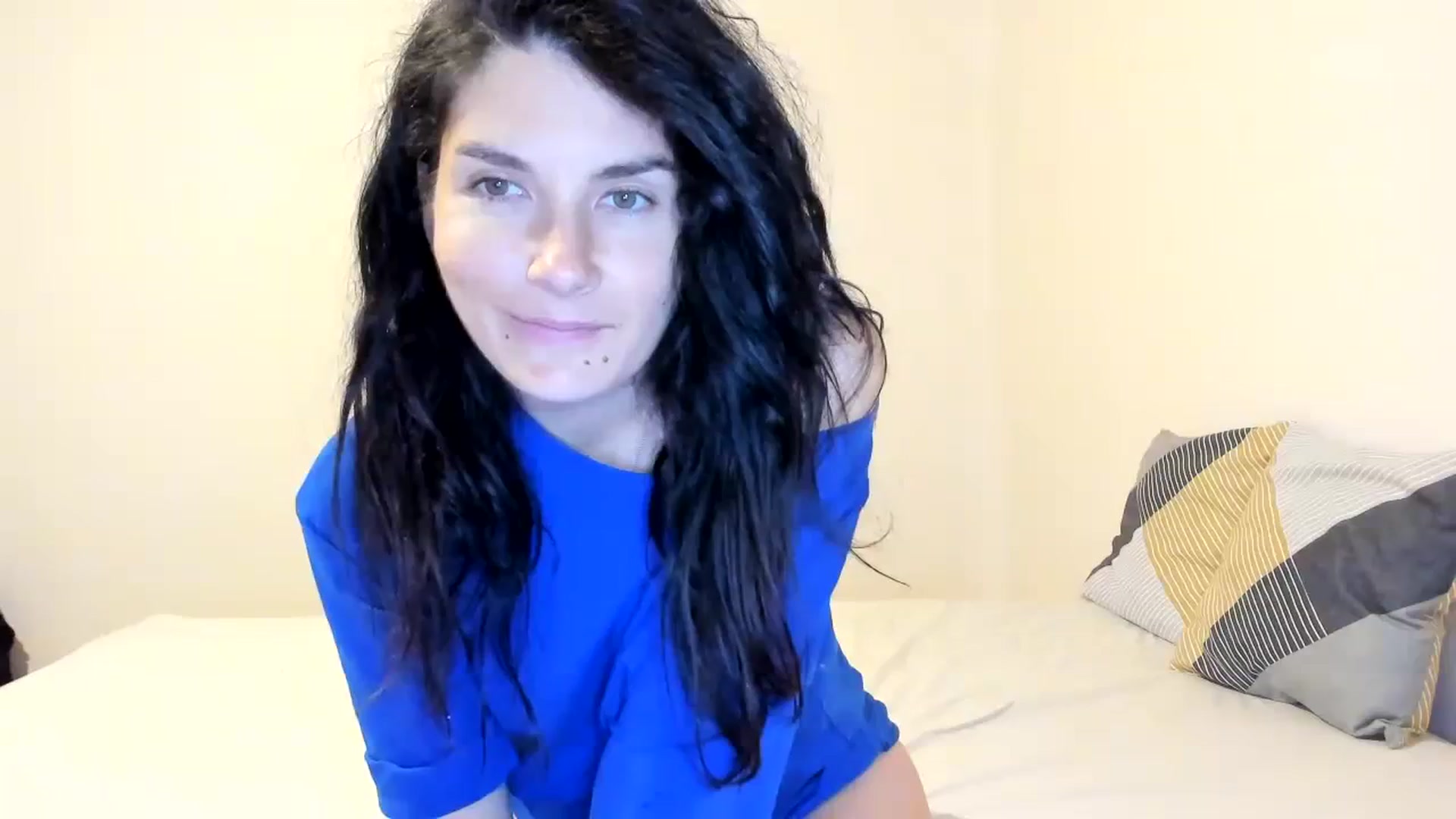 Gallery image thumbnail from SiouxPrincess's myfreecams stream on, 10/18/2023, 23:44 image 1 of 20