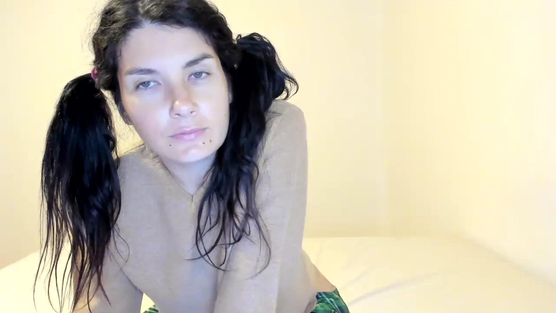 Gallery image thumbnail from SiouxPrincess's myfreecams stream on, 10/19/2023, 23:20 image 16 of 20