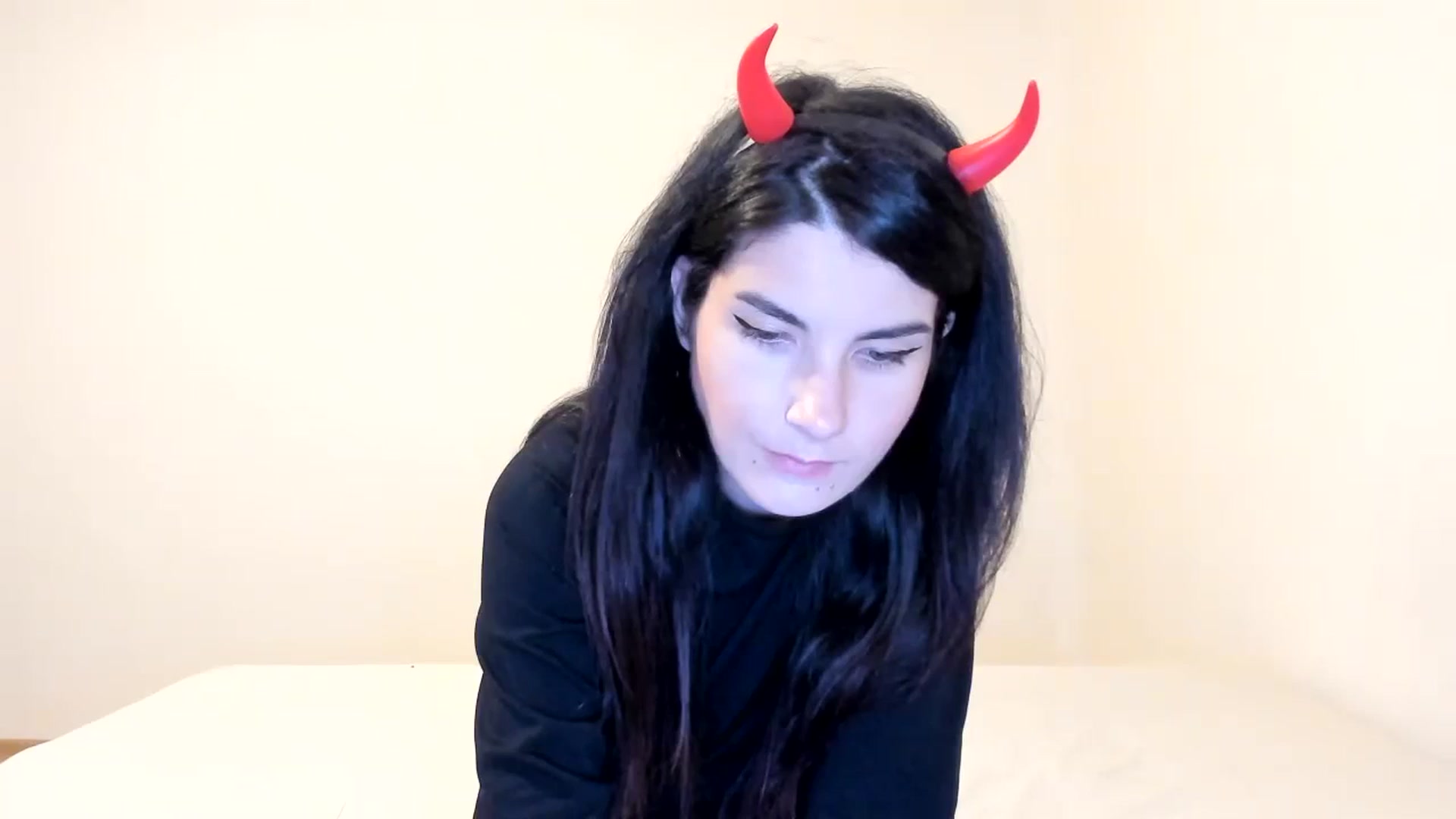 Gallery image thumbnail from SiouxPrincess's myfreecams stream on, 10/21/2023, 21:27 image 1 of 20