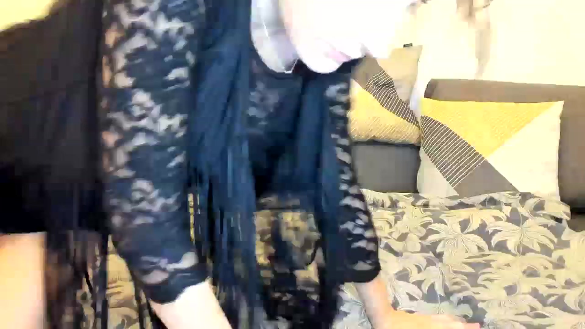 Gallery image thumbnail from SiouxPrincess's myfreecams stream on, 10/24/2023, 19:42 image 1 of 20
