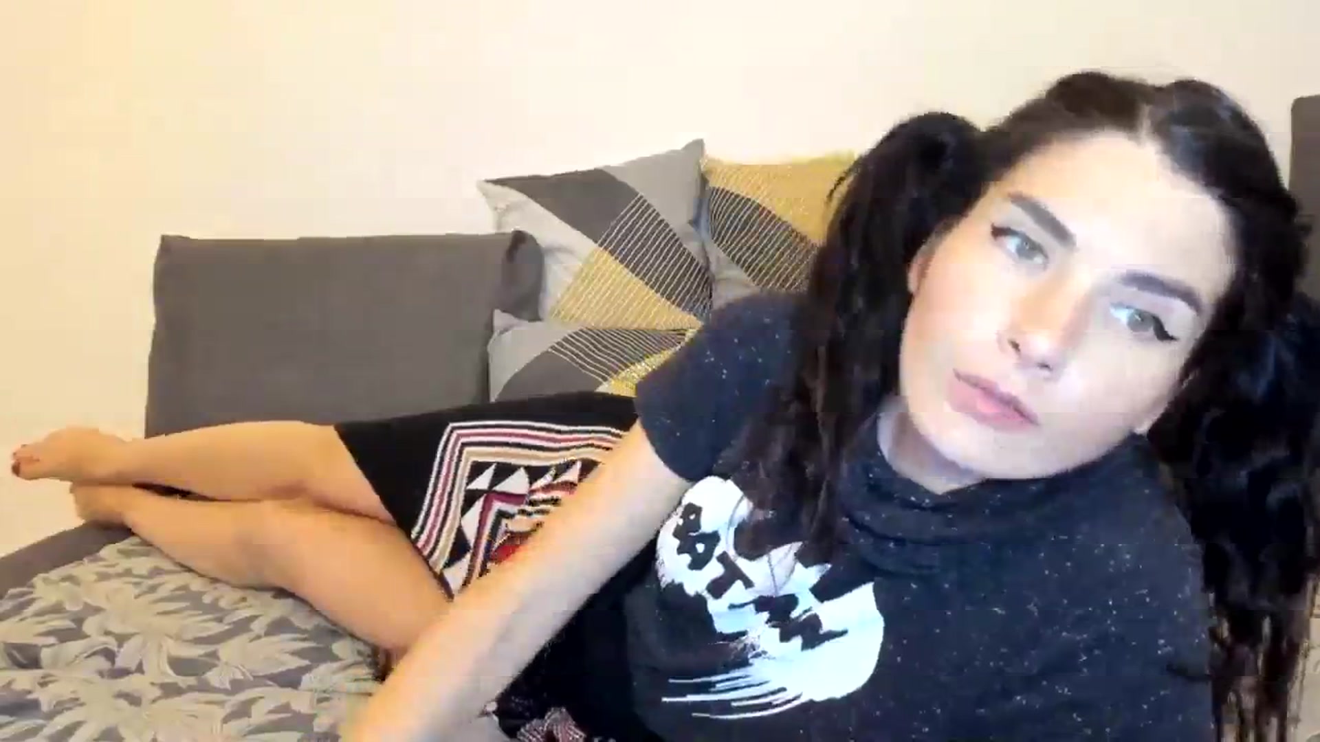 Gallery image thumbnail from SiouxPrincess's myfreecams stream on, 10/25/2023, 19:22 image 4 of 20