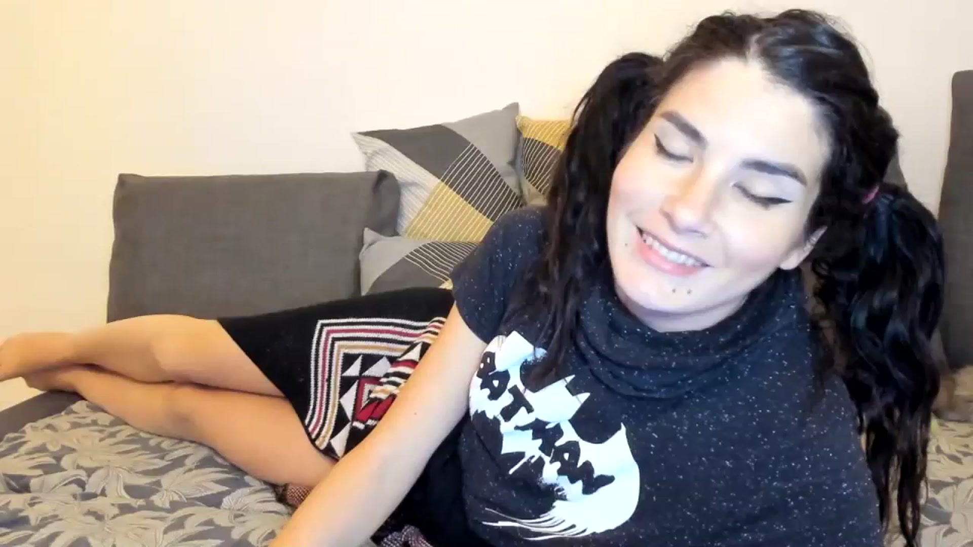 Gallery image thumbnail from SiouxPrincess's myfreecams stream on, 10/25/2023, 19:22 image 7 of 20