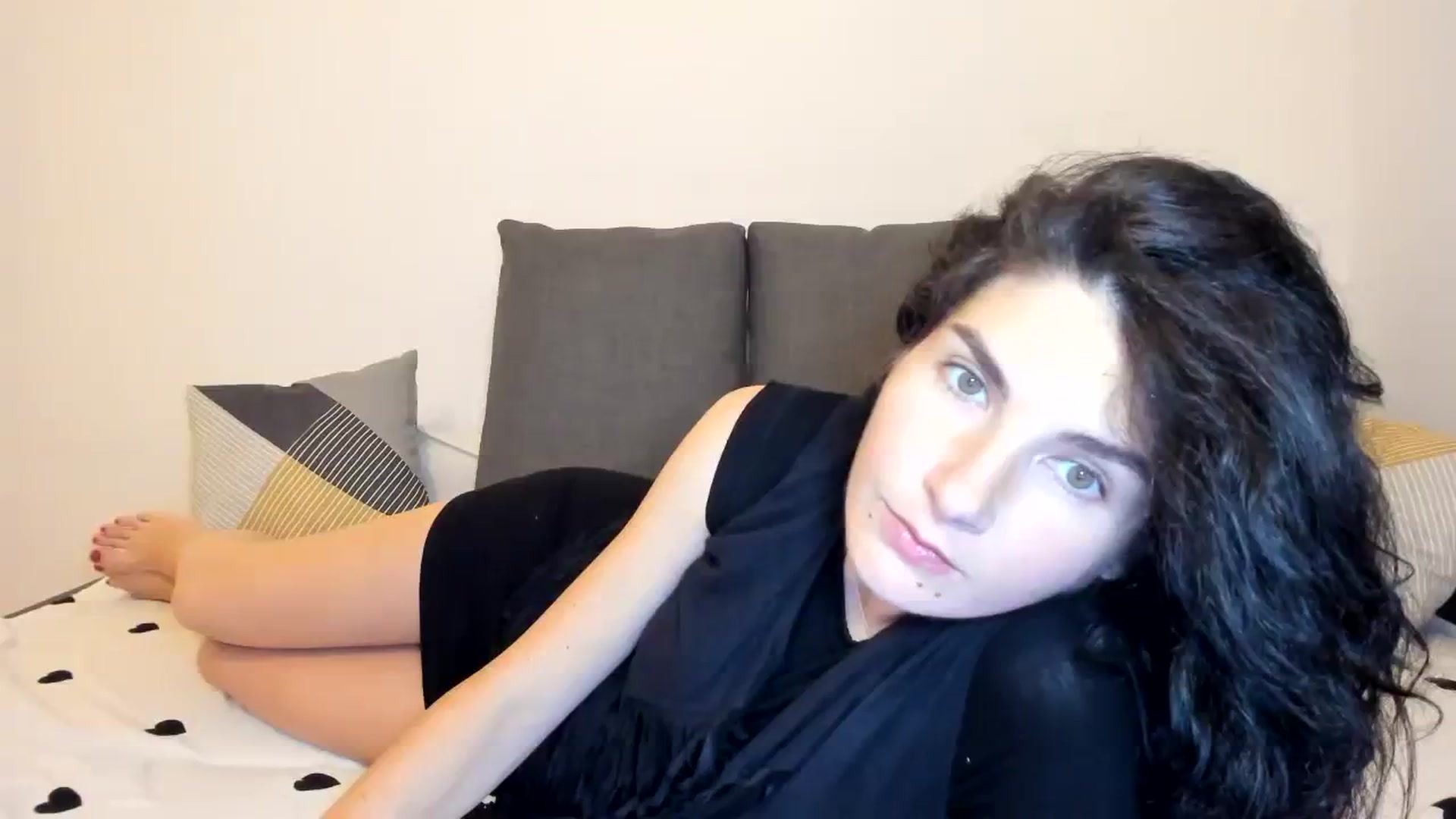 Gallery image thumbnail from SiouxPrincess's myfreecams stream on, 10/26/2023, 23:17 image 2 of 20
