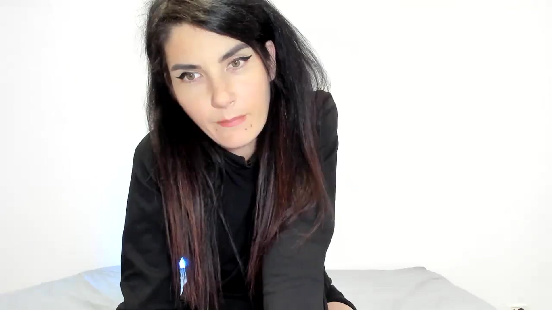 Gallery image thumbnail from SiouxPrincess's myfreecams stream on, 10/28/2023, 22:50 image 7 of 20