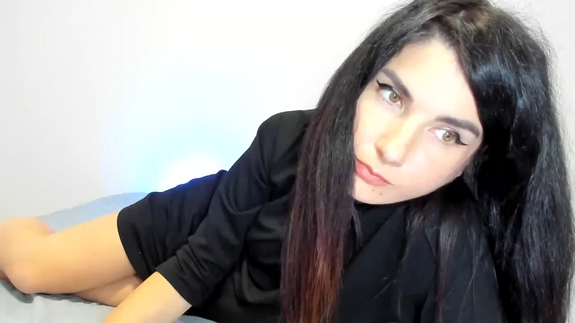 Gallery image thumbnail from SiouxPrincess's myfreecams stream on, 10/28/2023, 22:50 image 20 of 20