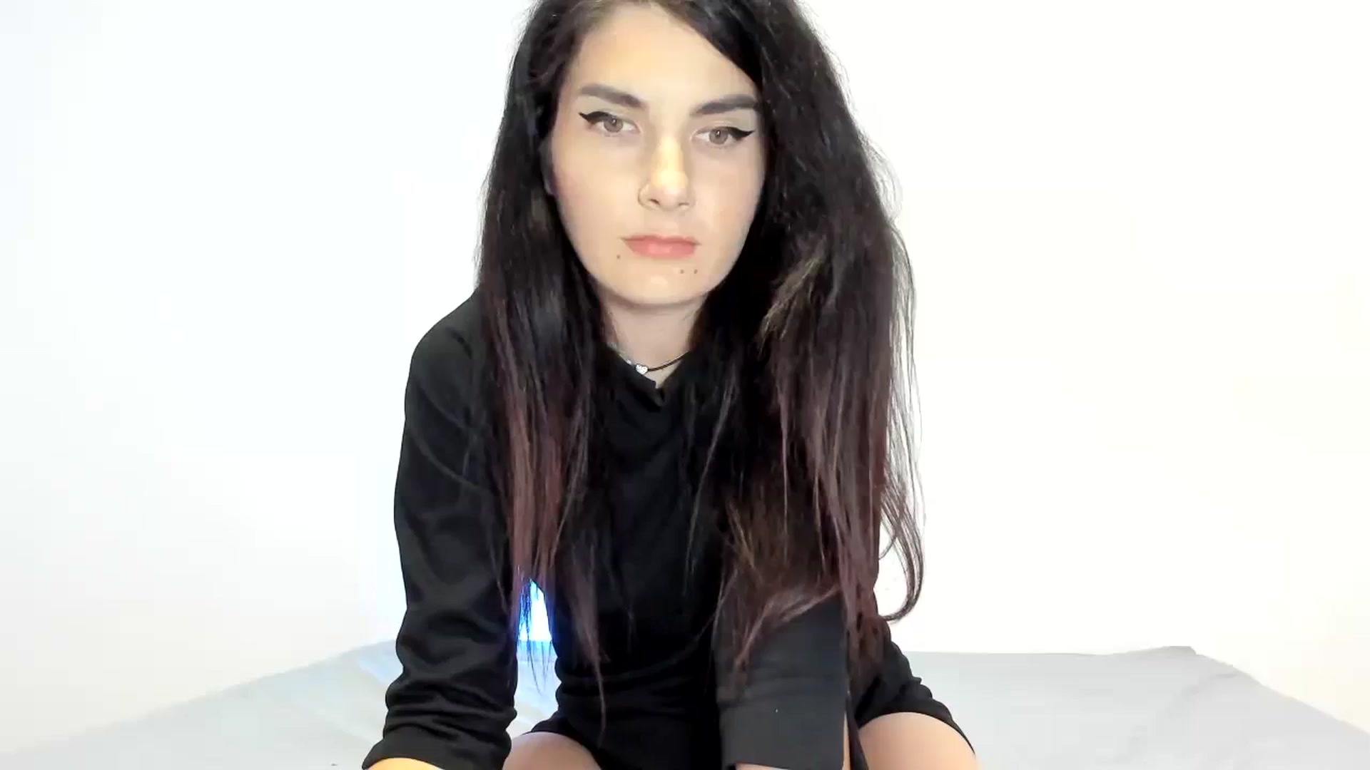 Gallery image thumbnail from SiouxPrincess's myfreecams stream on, 10/28/2023, 22:50 image 11 of 20