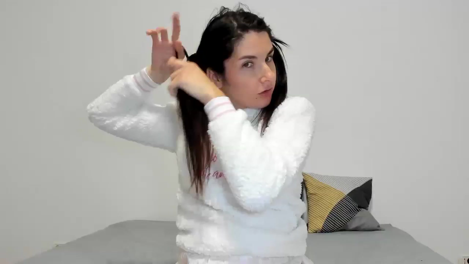 Gallery image thumbnail from SiouxPrincess's myfreecams stream on, 10/29/2023, 22:42 image 1 of 20