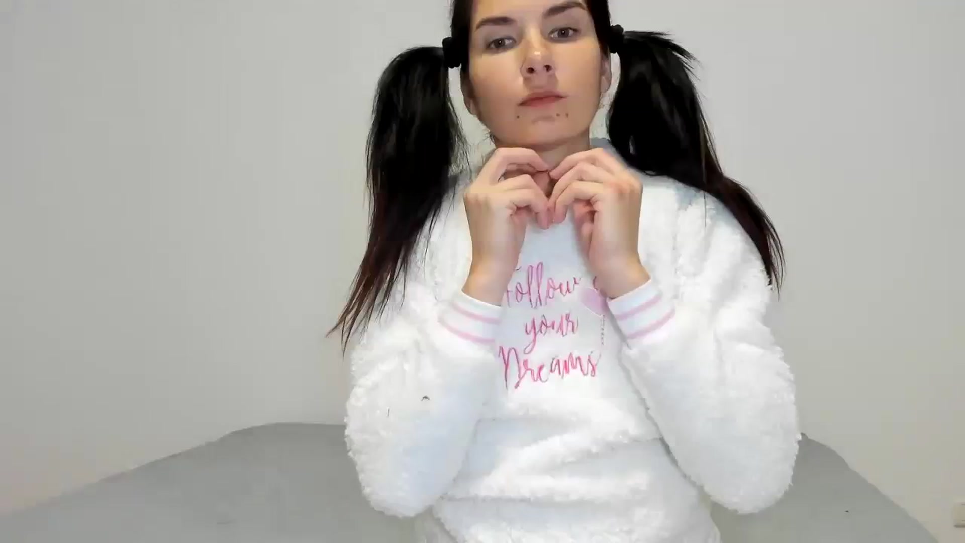 Gallery image thumbnail from SiouxPrincess's myfreecams stream on, 10/29/2023, 22:42 image 6 of 20