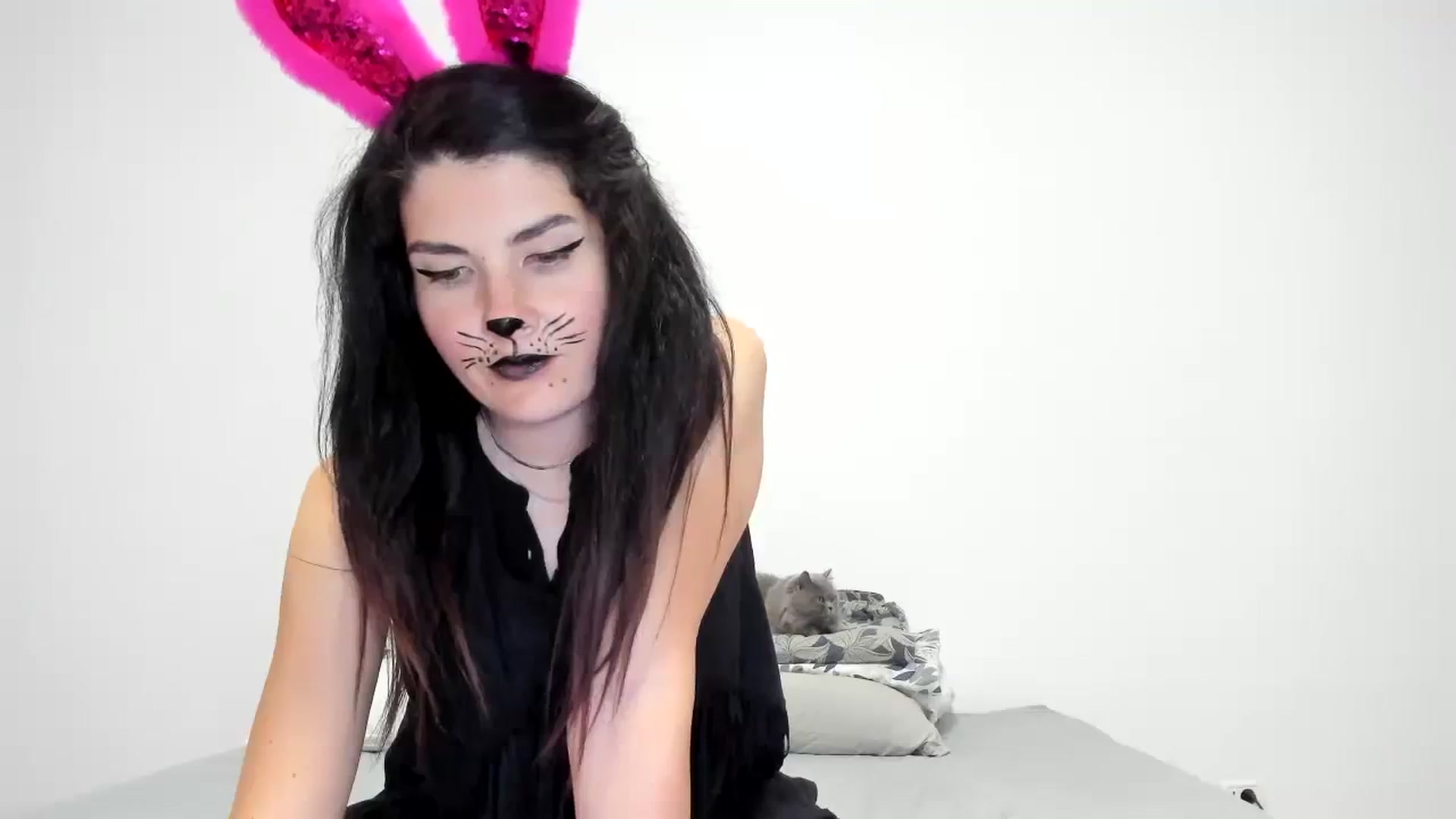 Gallery image thumbnail from SiouxPrincess's myfreecams stream on, 10/31/2023, 23:09 image 12 of 20