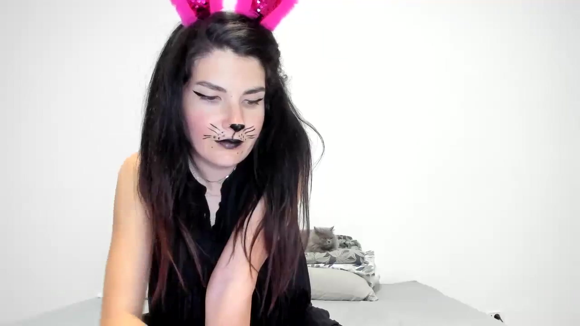 Gallery image thumbnail from SiouxPrincess's myfreecams stream on, 10/31/2023, 23:09 image 10 of 20