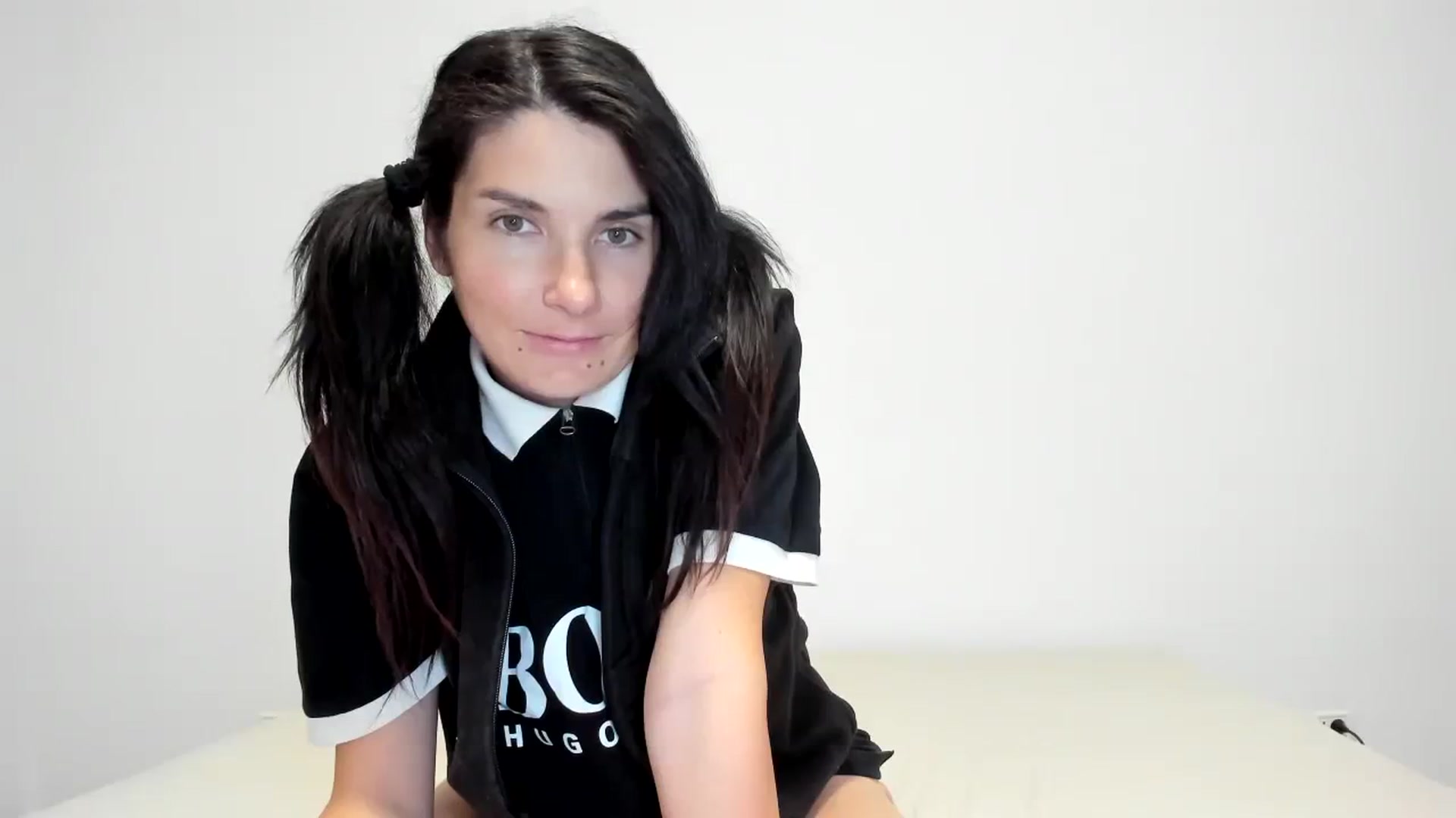 Gallery image thumbnail from SiouxPrincess's myfreecams stream on, 11/02/2023, 24:08 image 3 of 20