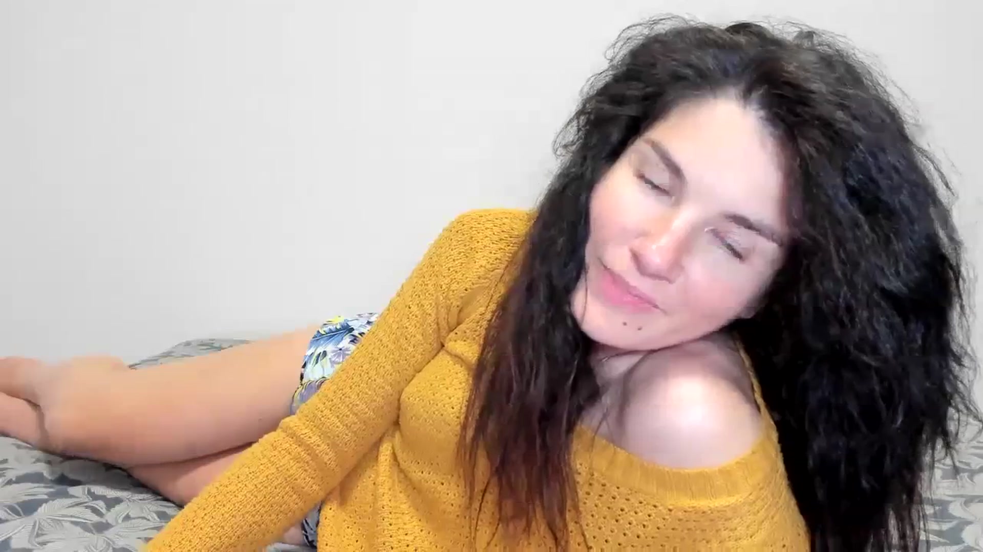 Gallery image thumbnail from SiouxPrincess's myfreecams stream on, 11/02/2023, 22:25 image 15 of 20