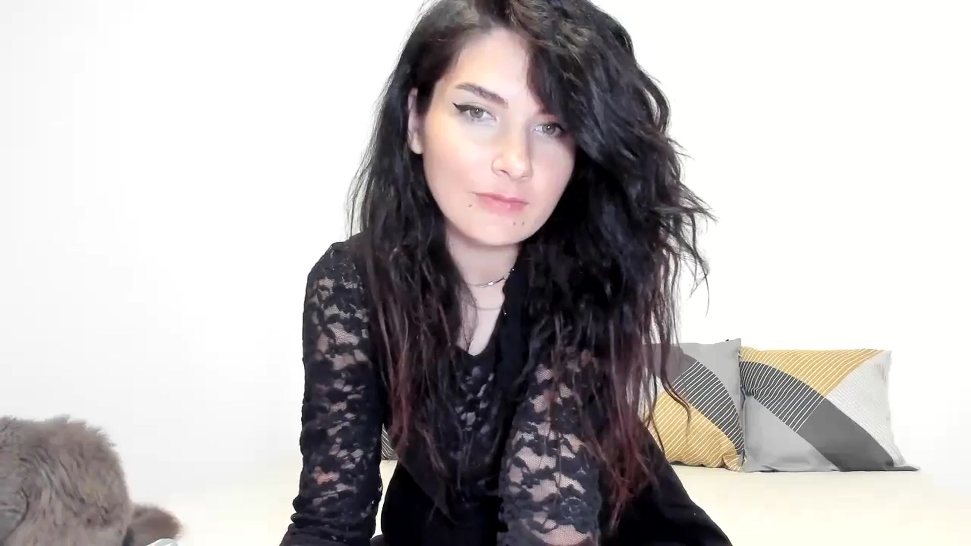 Gallery image thumbnail from SiouxPrincess's myfreecams stream on, 11/03/2023, 22:58 image 14 of 20